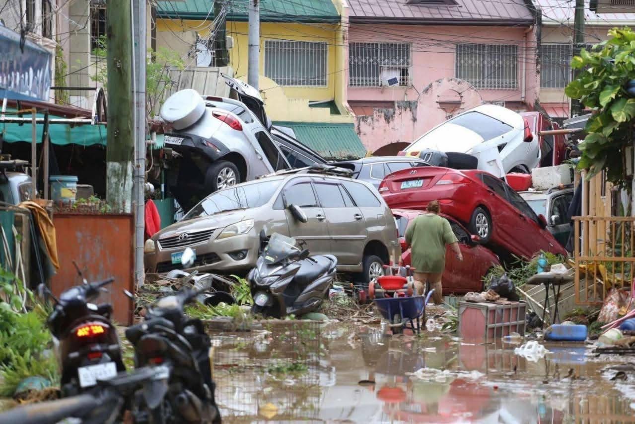 Help Jannebeth Provide Essentials for Cebu Flood Victims campaign photo, 7 of 8