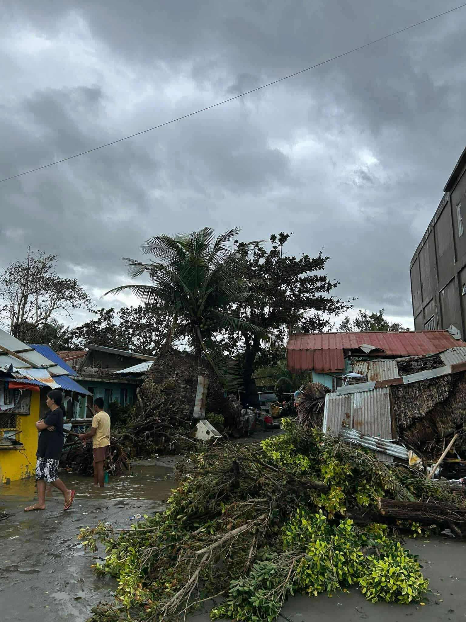 Bringing Light Back:Support Families Affected by the Typhoon campaign photo, 5 of 6