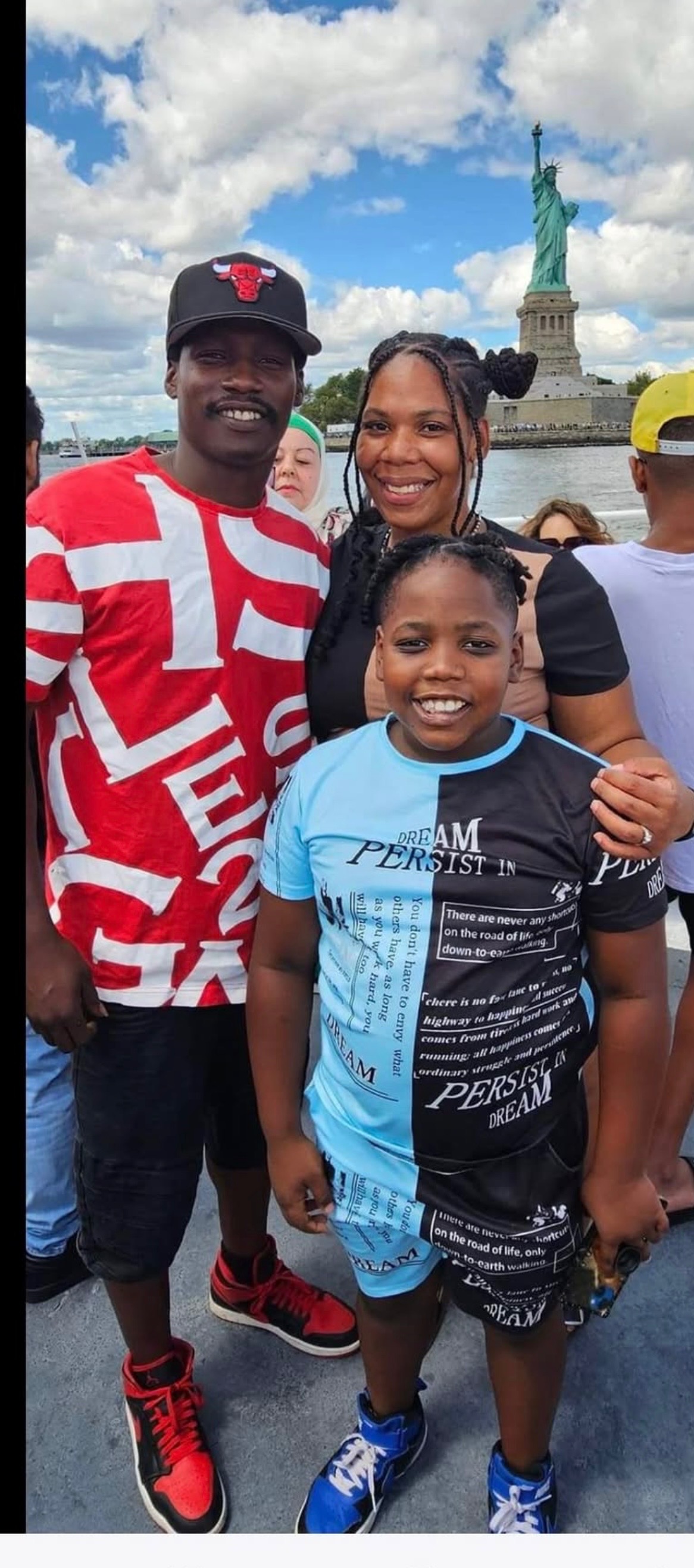 Show Love to Dee's Family in Their Time of Need campaign photo, 6 of 7