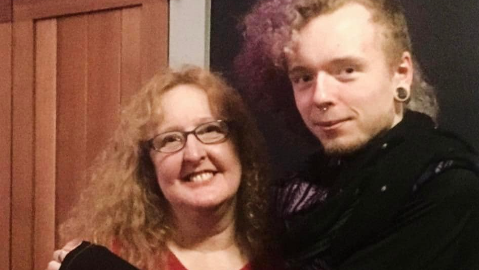 Fundraiser by Alex Houston : Help Alex's Mom Rest and Heal