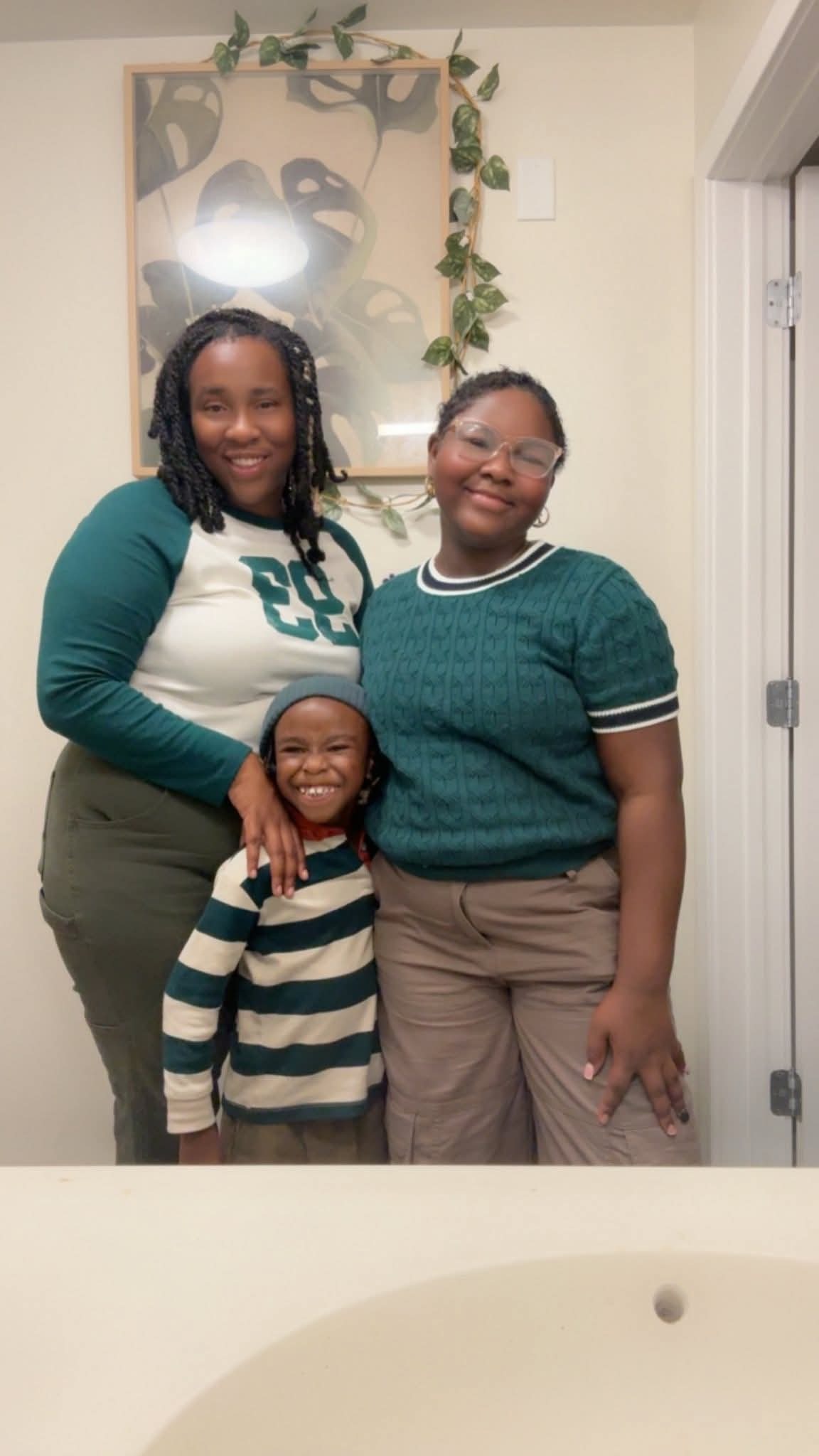 Donate to Lift Kree Charvis and Her Kids campaign photo, 2 of 8