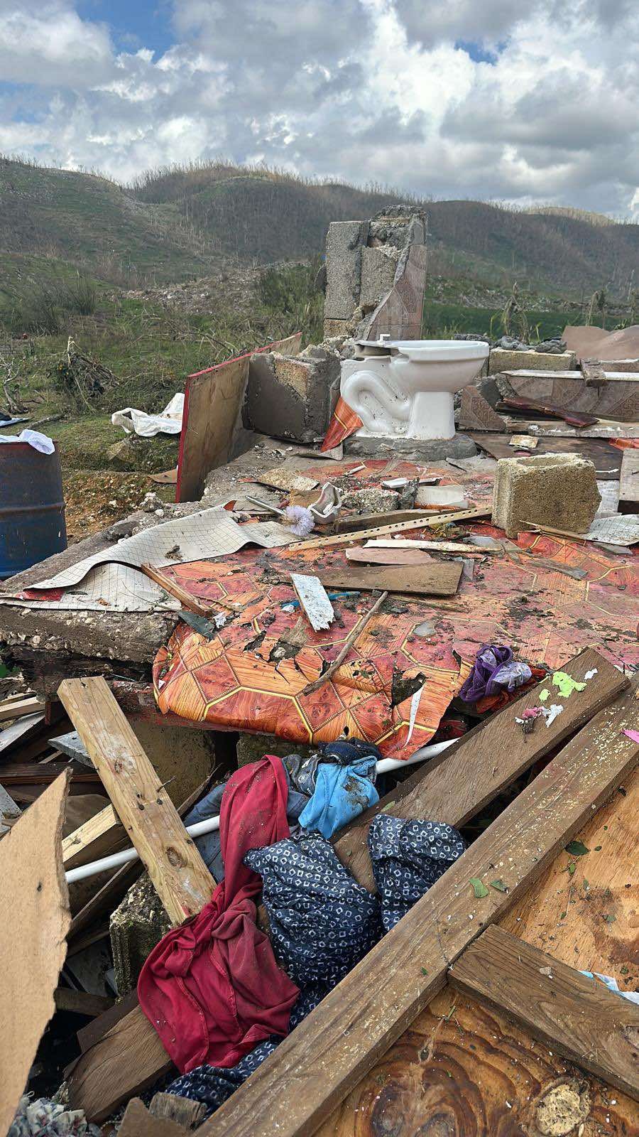 Rebuilding: Relief for Sheldon and His Children in Negril campaign photo, 2 of 5