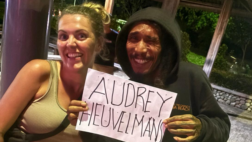 Help Filipijnse families na verwoestende tyfoon photo