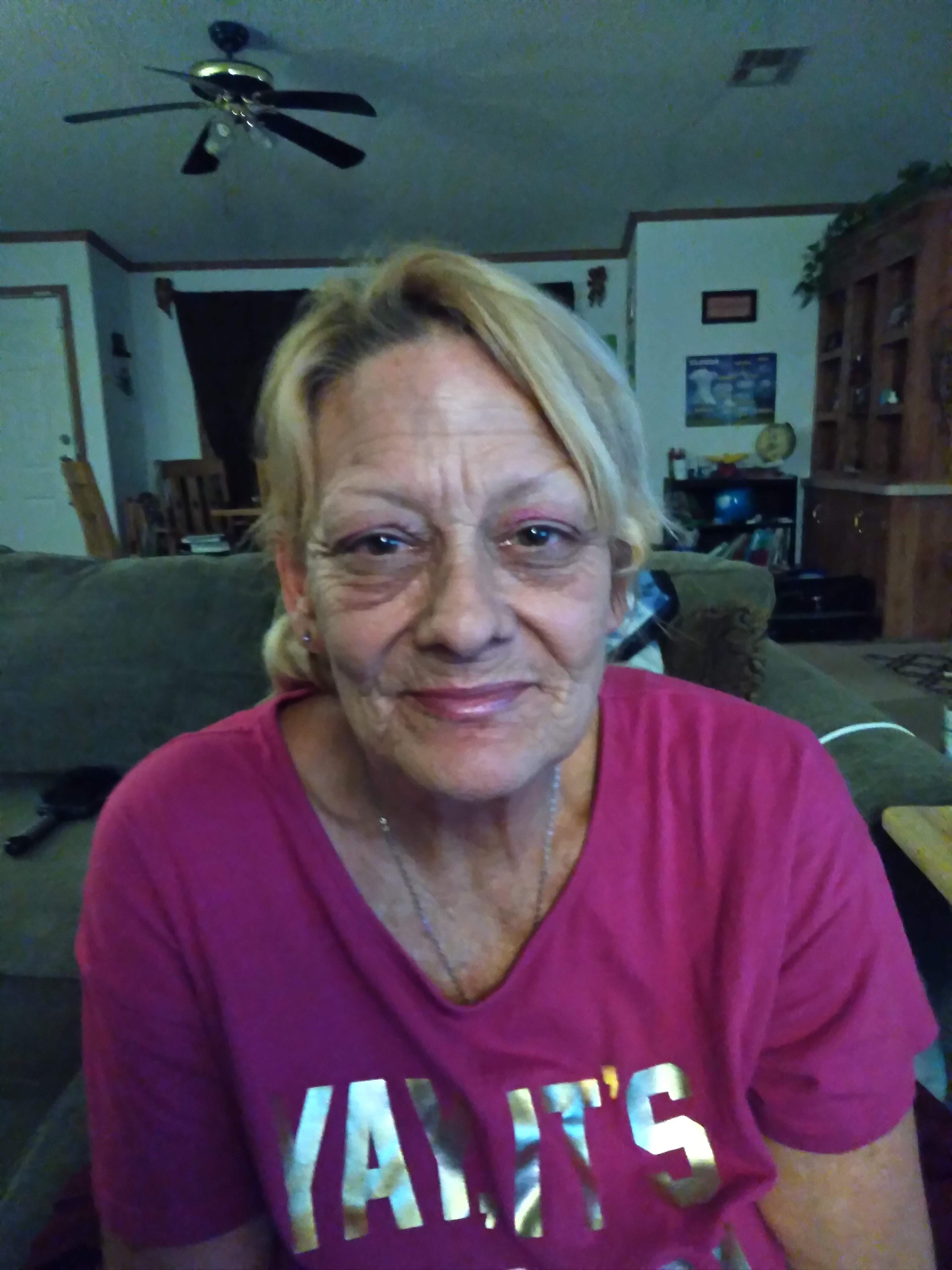Donate to Ease Lisa Foster's Cancer Struggle campaign photo, 2 of 4