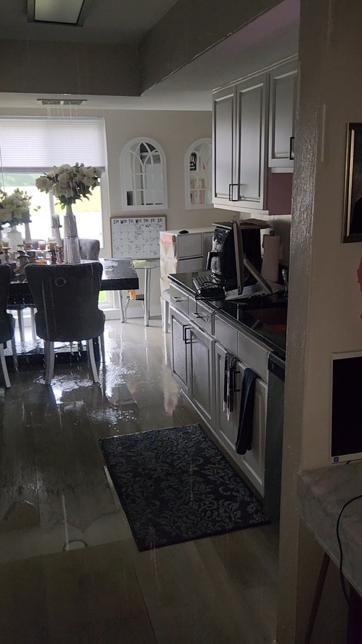 Help Veronica's Family Rebuild After Flood campaign photo, 2 of 8