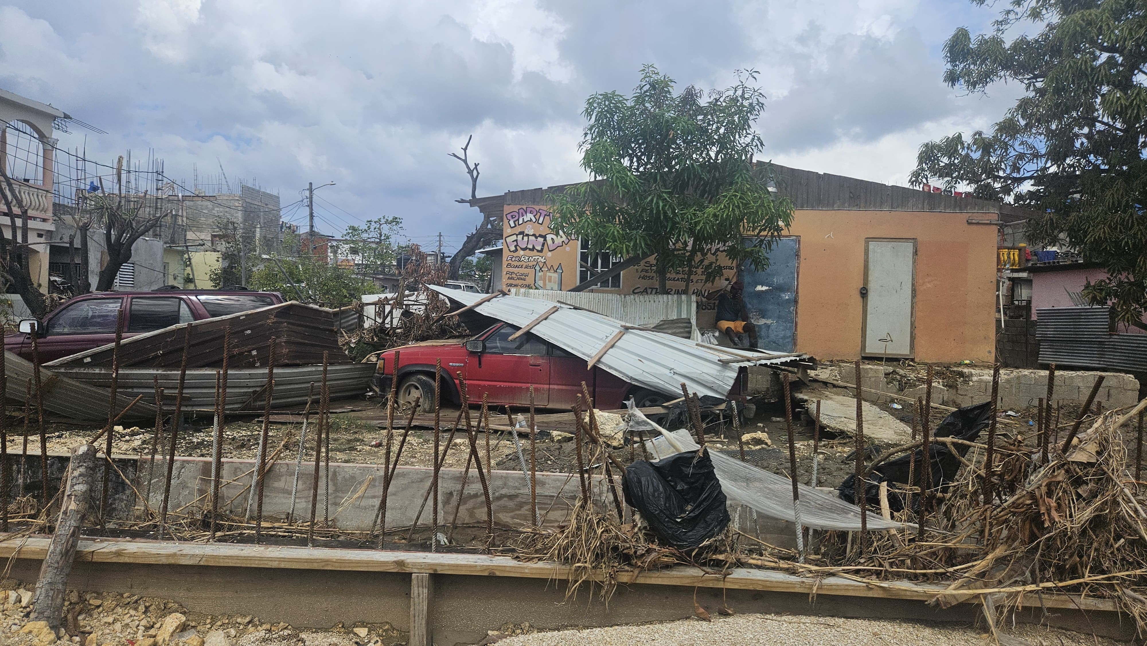 Support Kyle's Relief Efforts in Jamaica campaign photo, 2 of 8