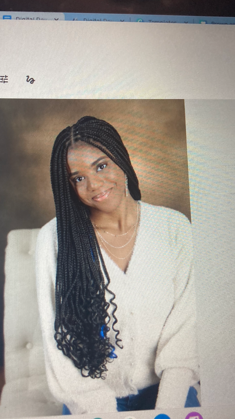 Help Amira Stay in College and Achieve Her Dream campaign photo, 7 of 8