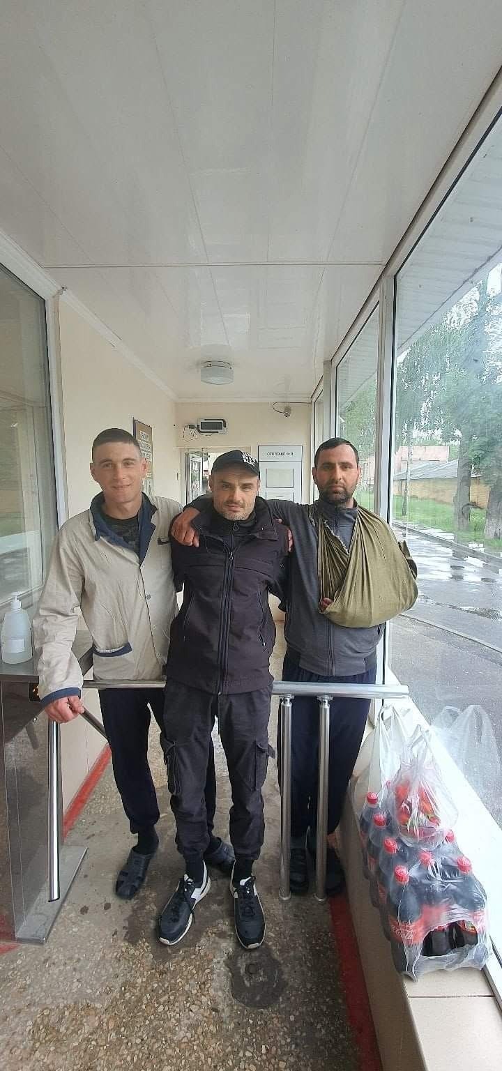 Help support Humanitarian aid in Ukraine campaign photo, 4 of 6