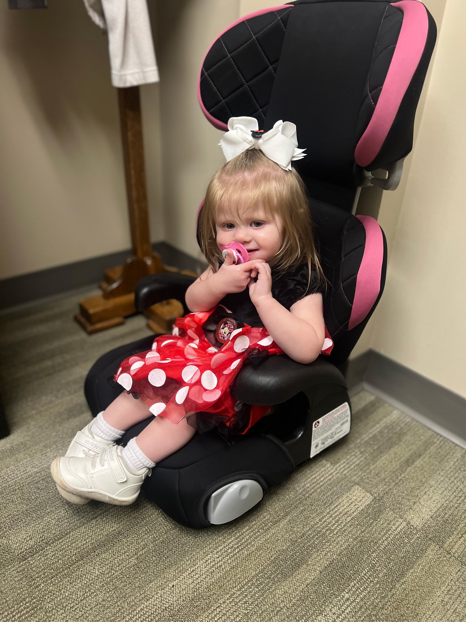 Support Evalynn's Safe Return to Family campaign photo, 2 of 6