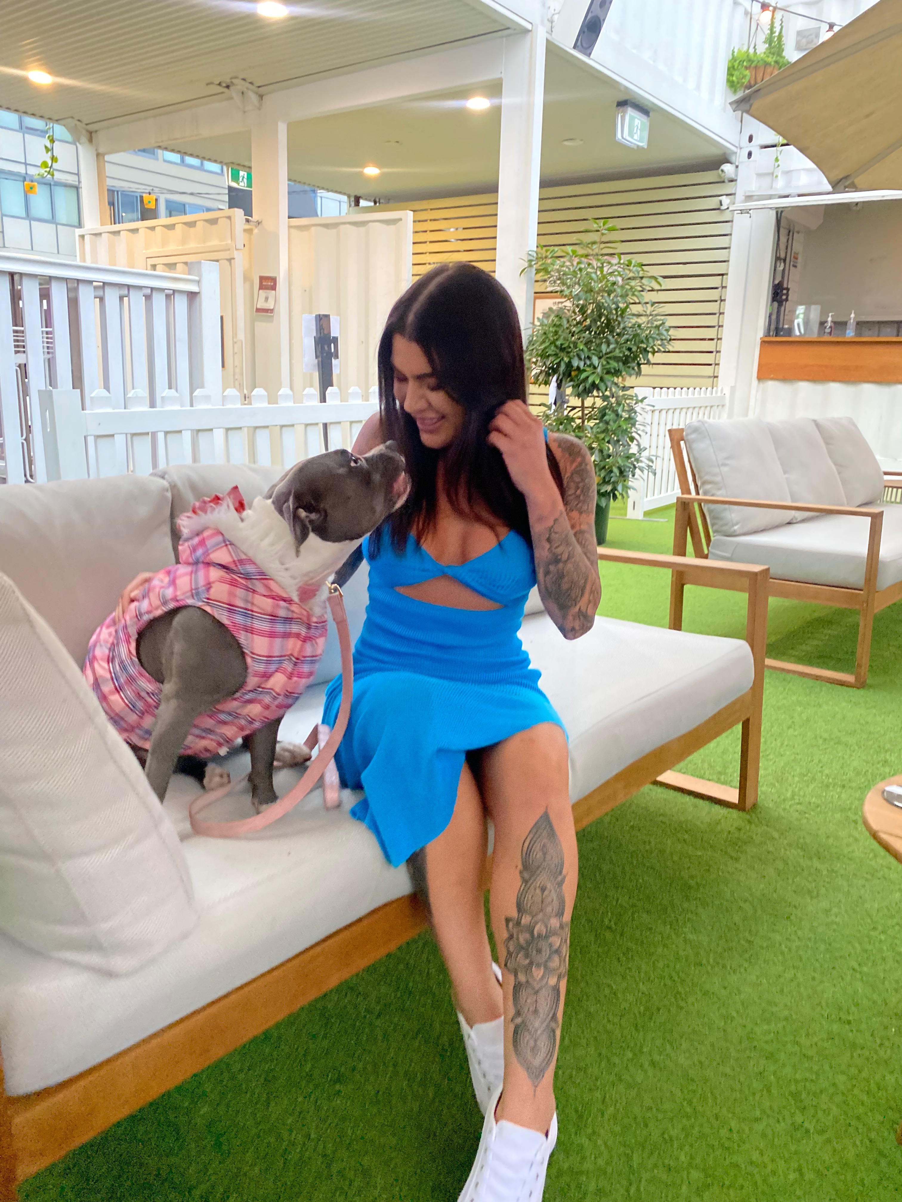 Sharns Housemate left her with unpaid rent campaign photo, 2 of 4