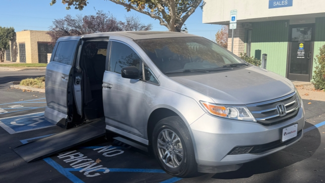 DISABLED SENIOR NEEDS VAN TO CARRY ELECTRIC WHEELCHAIR