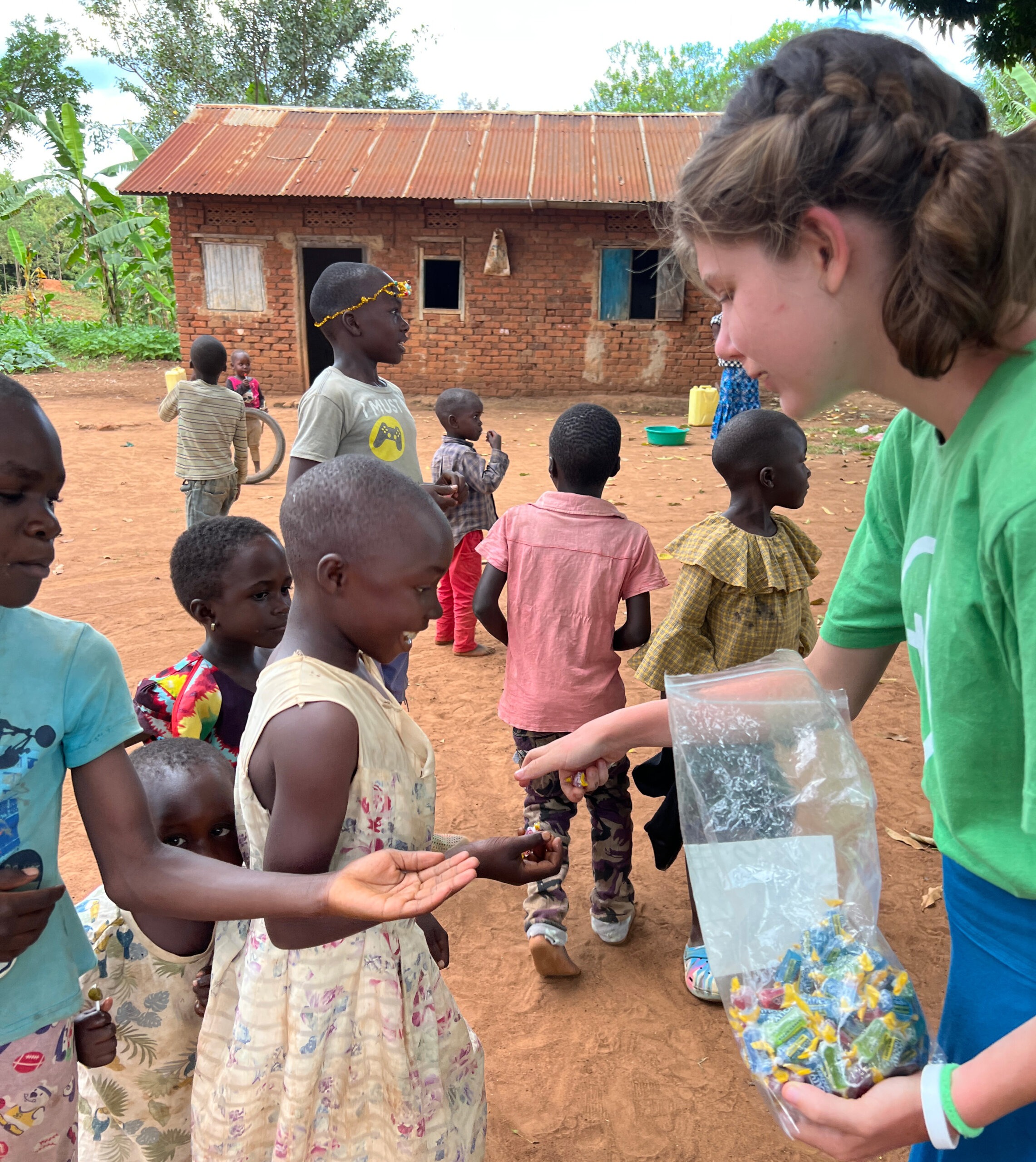 Help Sydney A. Smith Serve in Kamonkoli, Uganda with Baylor campaign photo, 2 of 6
