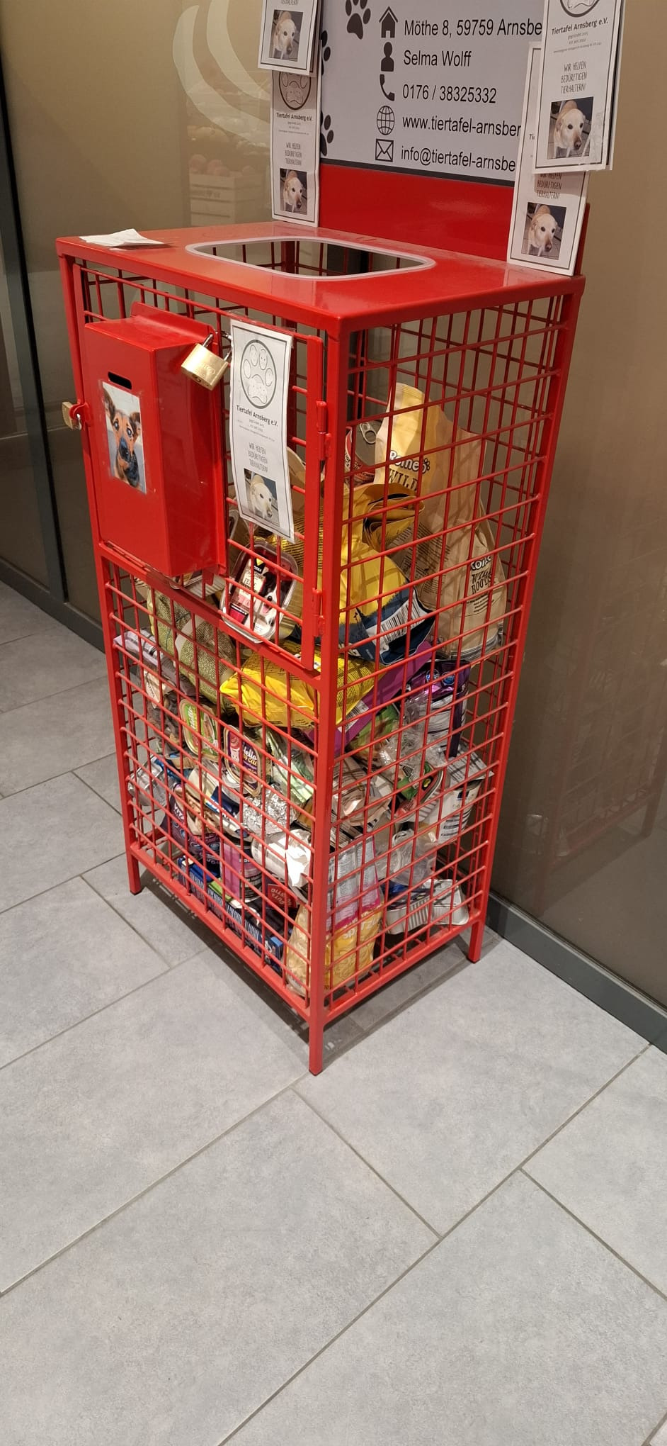 „Ein Fahrzeug für unsere Tiertafel – Hilfe für Tiere in Not“ campaign photo, 2 of 6