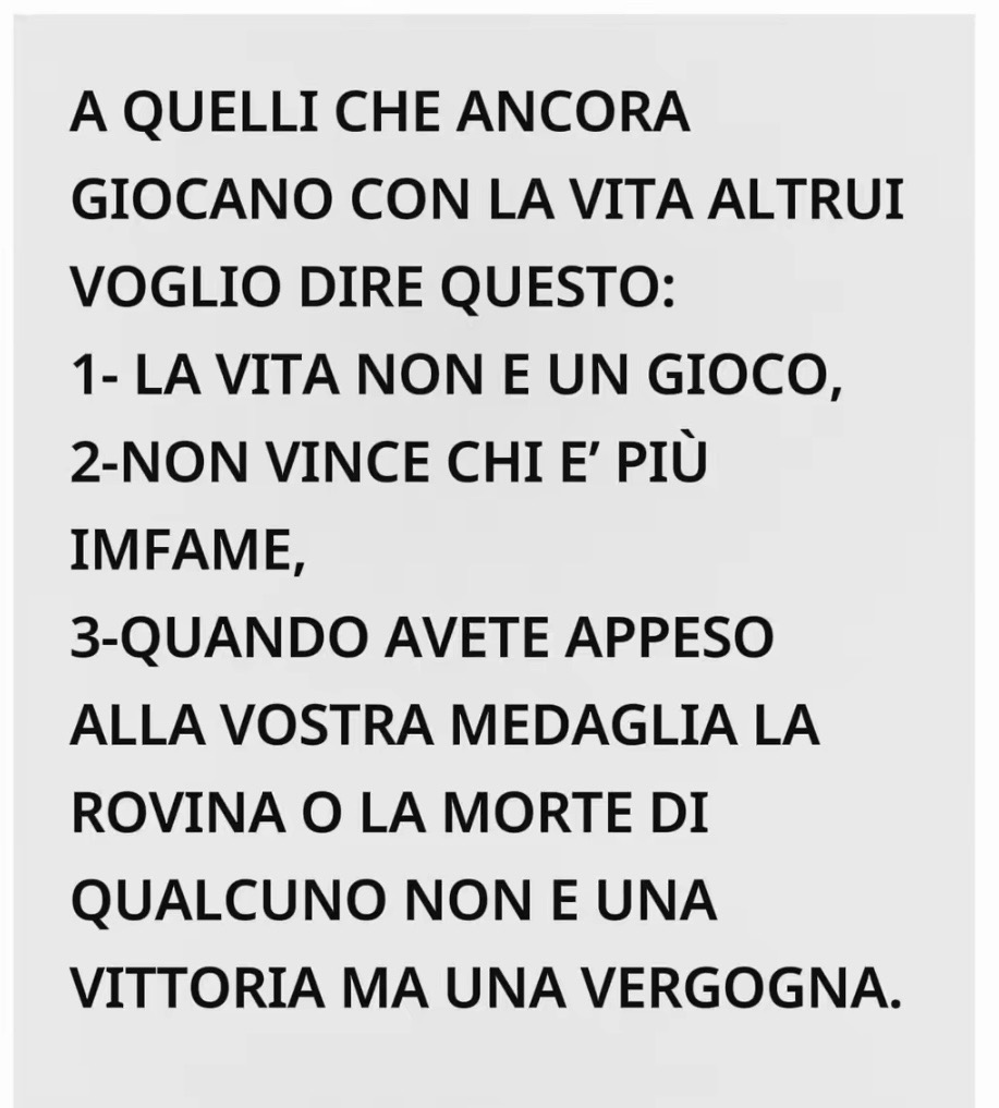 VORREI TANTO TORNARE A VIVERE UNA VITA NORMALE. campaign photo, 6 of 7