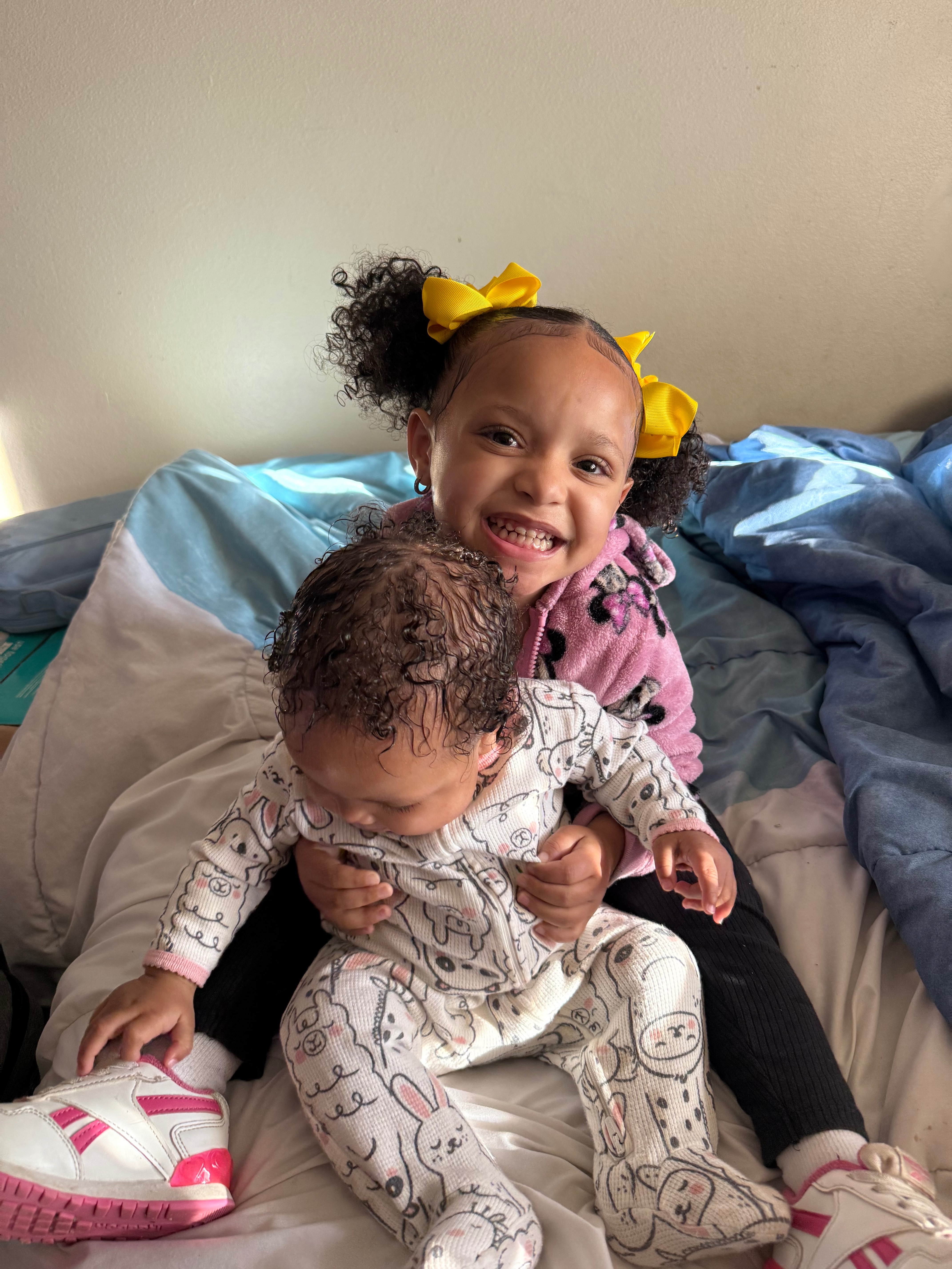 Help Teirra Hicks Get a New Car for Her Kids campaign photo, 4 of 8