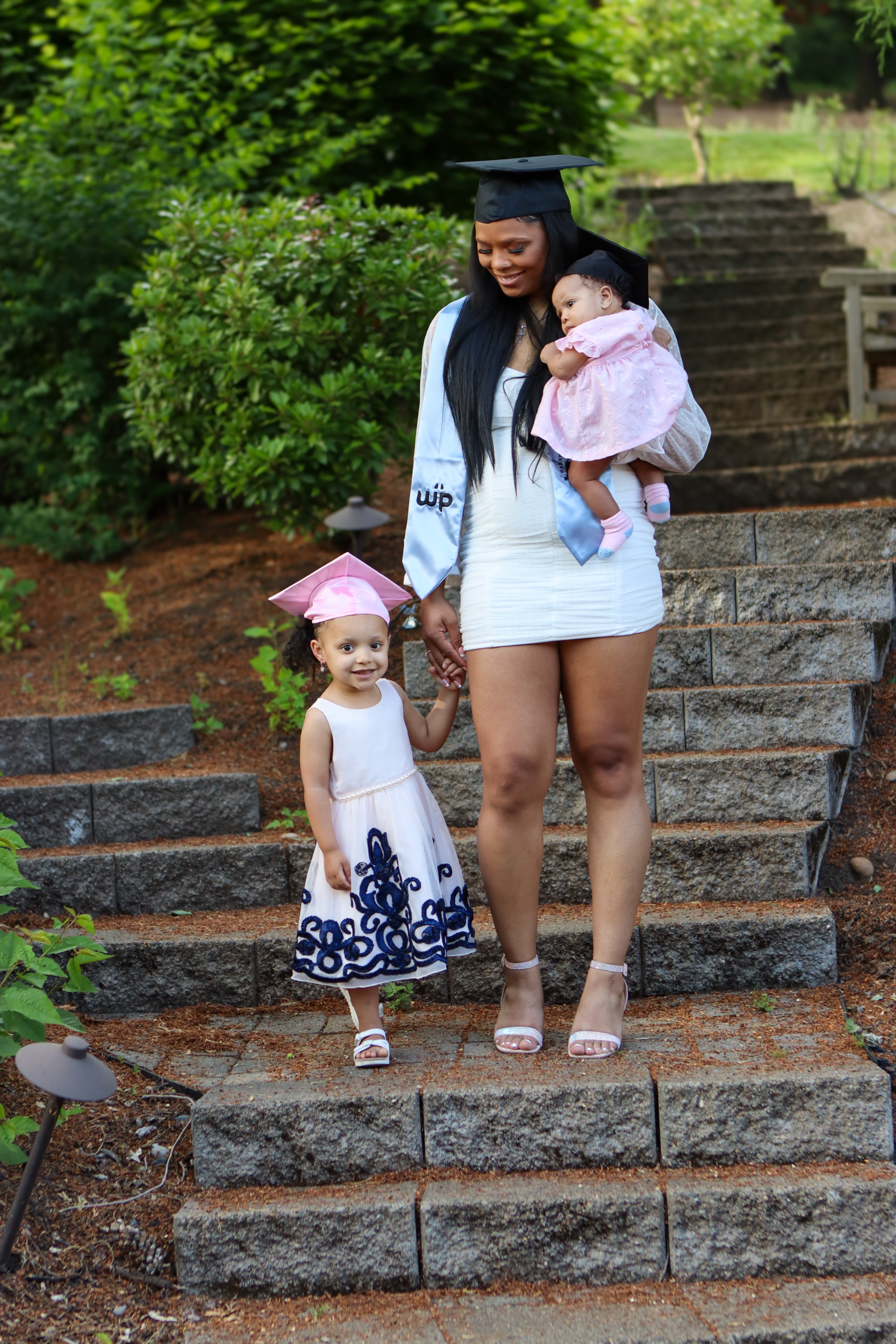 Help Teirra Hicks Get a New Car for Her Kids campaign photo, 5 of 8