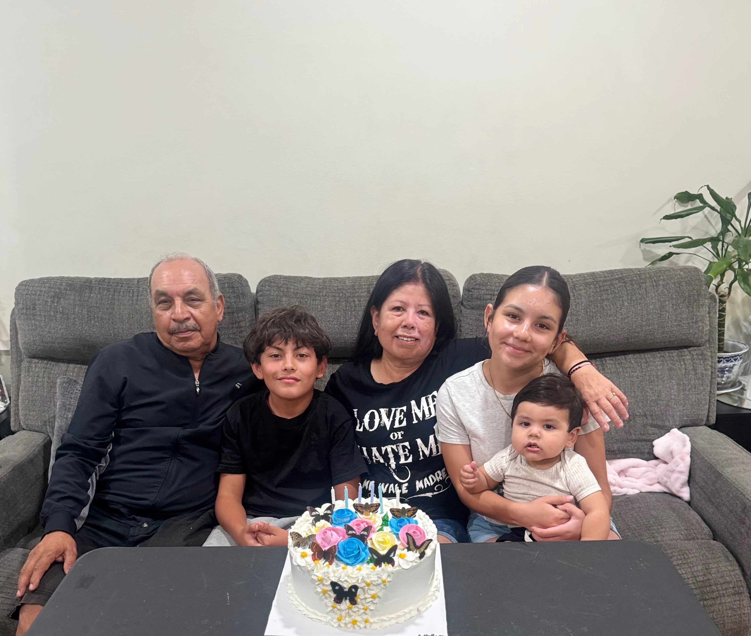 Support the Gomez Family's Funeral Expenses campaign photo, 7 of 8