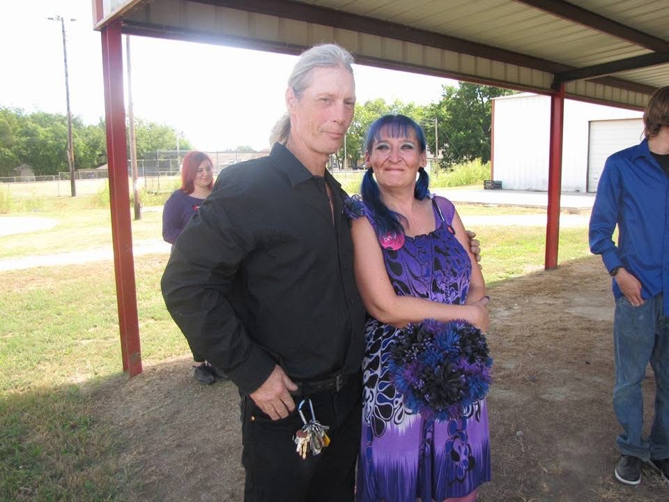 Support Jennifer's Memorial and Cremation Costs campaign photo, 7 of 8