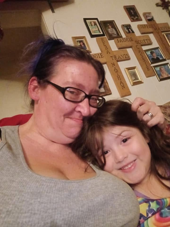 Support Jennifer's Memorial and Cremation Costs campaign photo, 2 of 8