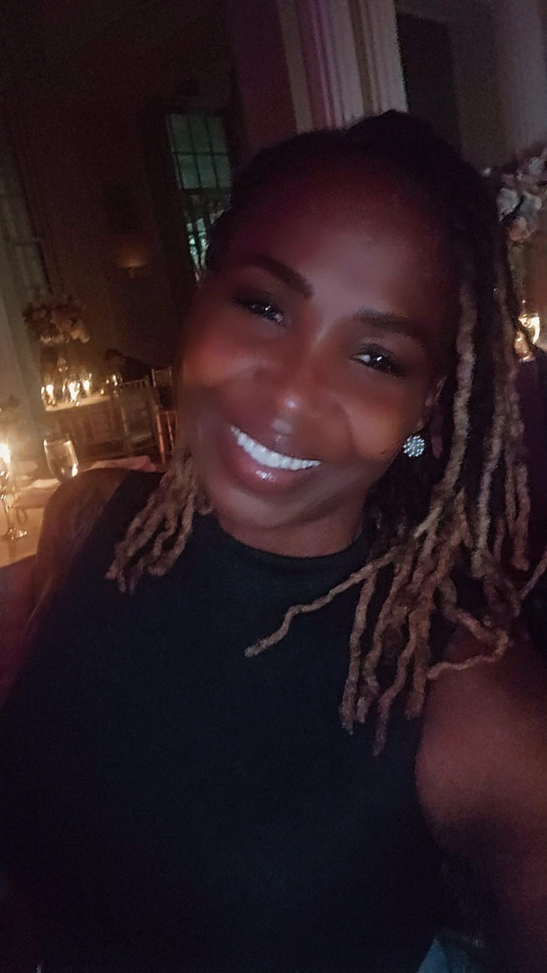 Support Sharell's Battle Against Stage 4 Cancer campaign photo, 2 of 5