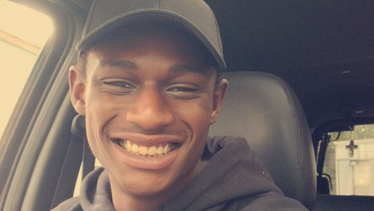 Help Richey and Friend Start Their Business photo