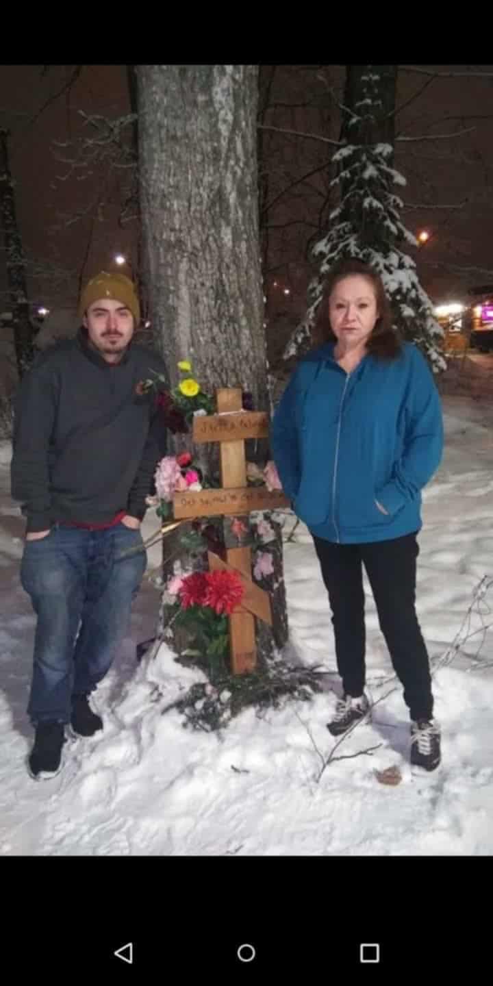 Support Donna Delatorre's Funeral Costs campaign photo, 6 of 7