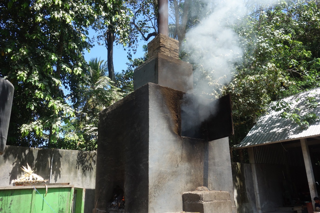 Solving the insane Bali waste problem, one project at a time campaign photo, 6 of 8