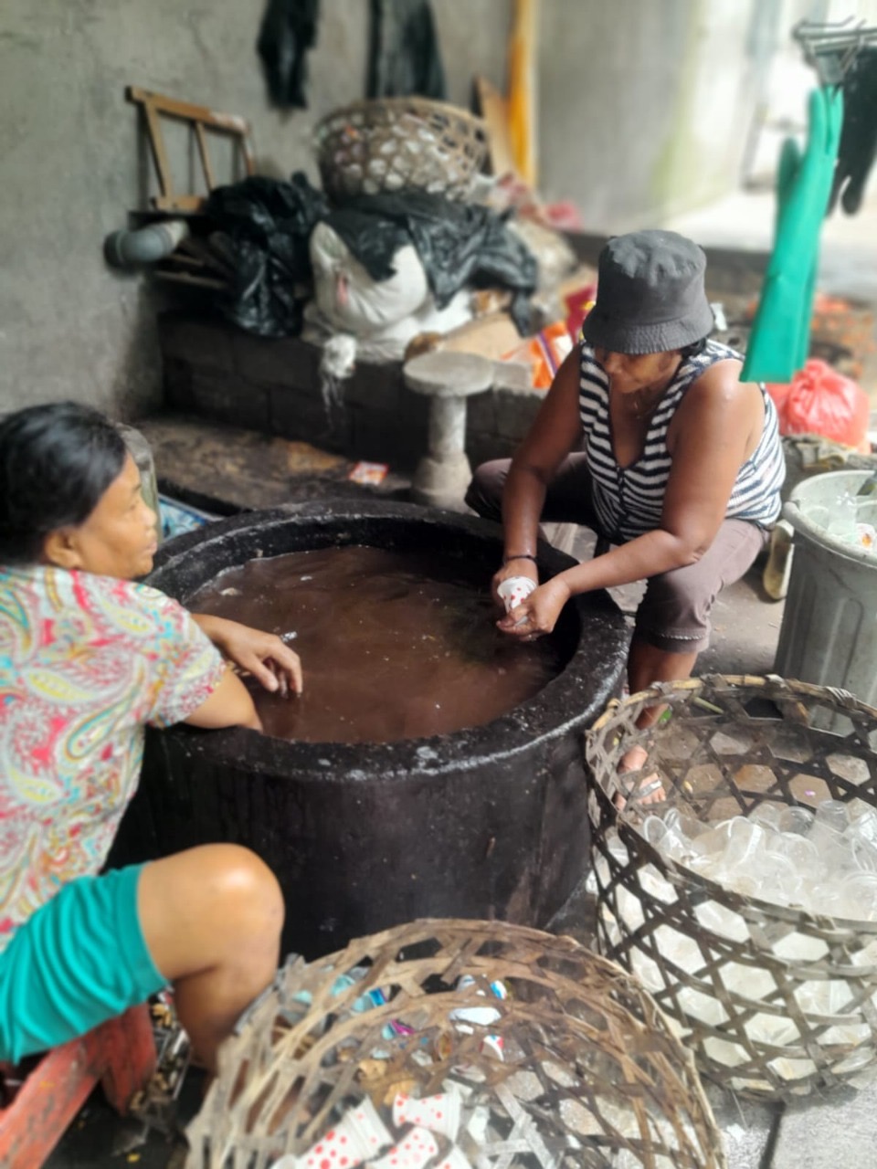 Solving the insane Bali waste problem, one project at a time campaign photo, 4 of 8