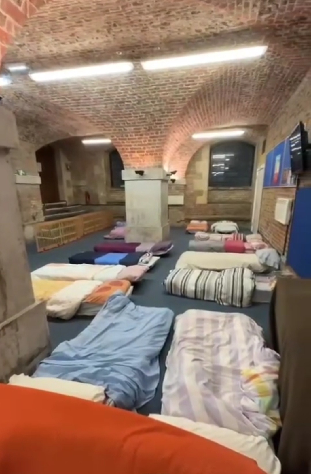 Help Bring Warmth and Hope This Winter: SleepOut fundraiser campaign photo, 4 of 8