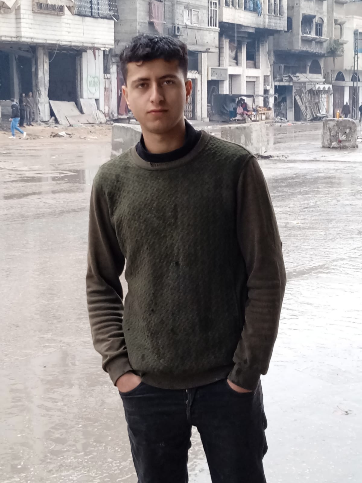 Donate to Qusay's Family for Survival and Hope campaign photo, 2 of 7