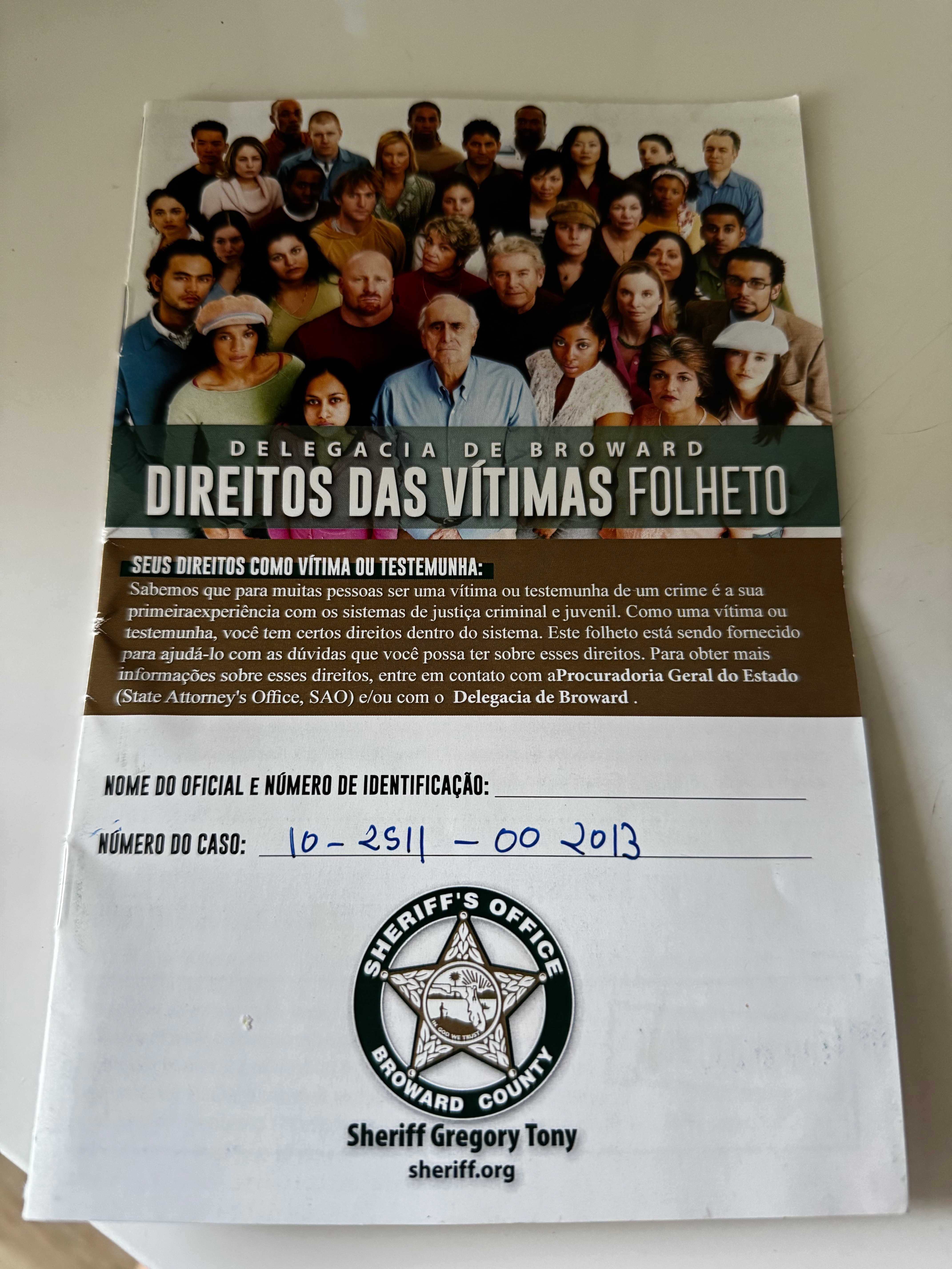 Ajuda campaign photo, 4 of 5