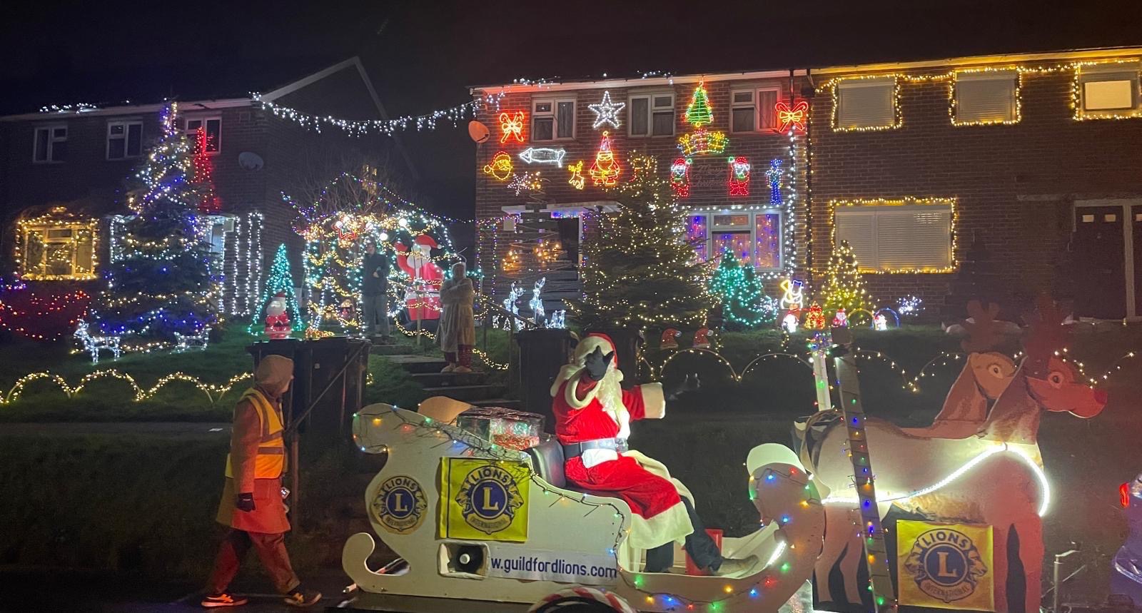 Christmas lights for cancer research campaign photo, 2 of 4