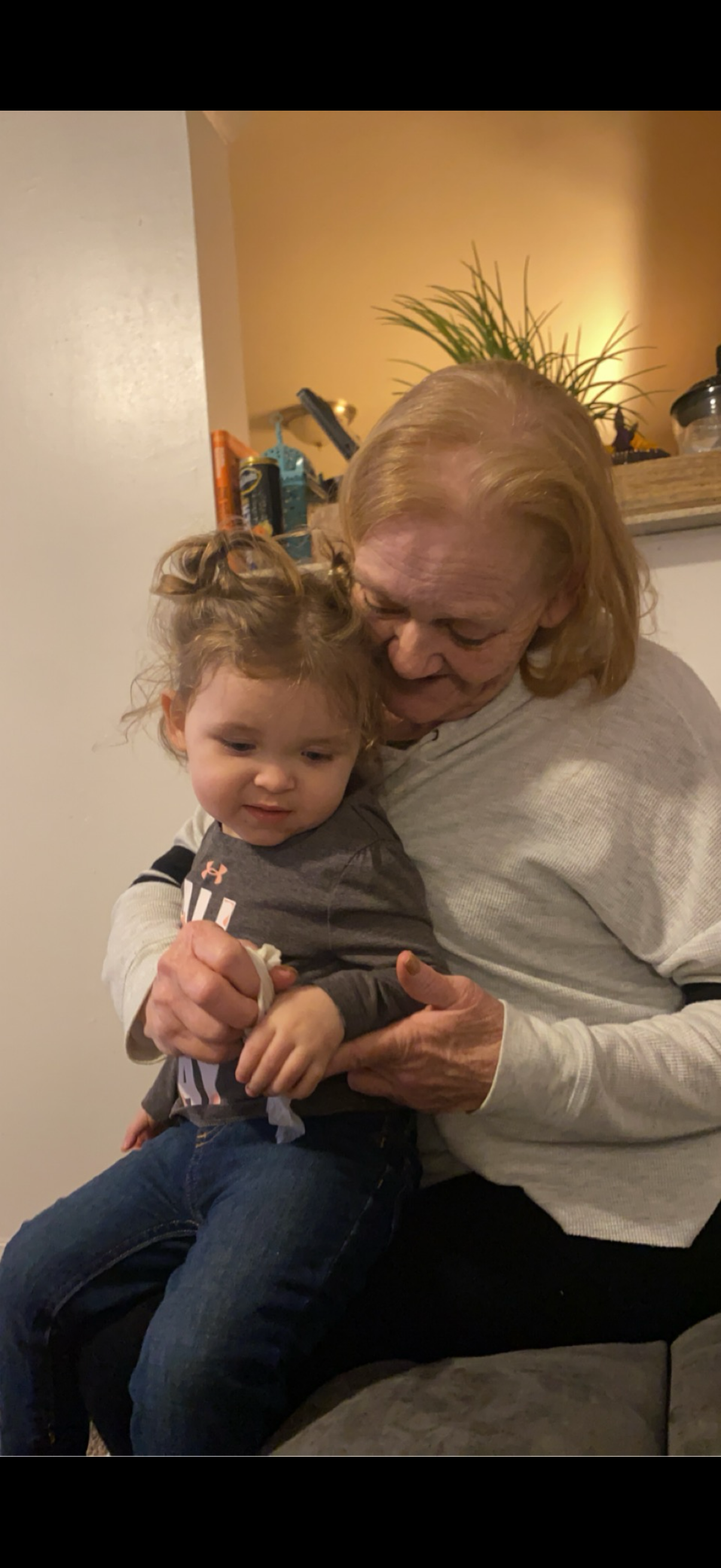 Support Eydie Coyle's Funeral Expenses campaign photo, 7 of 8