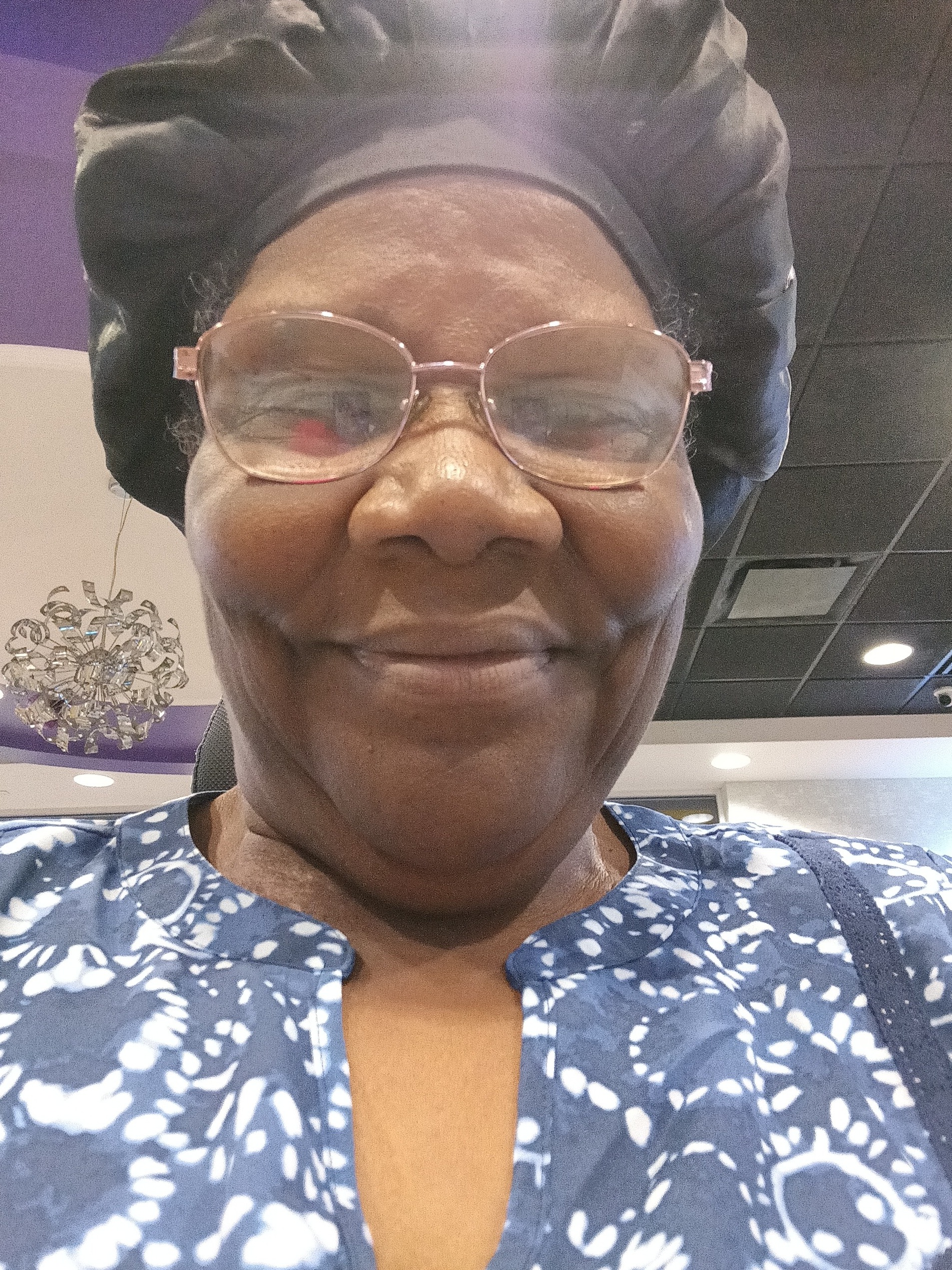 Help Antoinette’s Family with Rent & Groceries campaign photo, 4 of 7