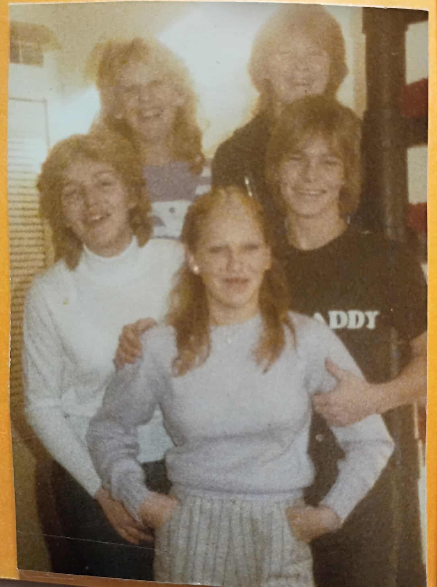 Support Lisa Hensley's Memorial and Funeral campaign photo, 2 of 7
