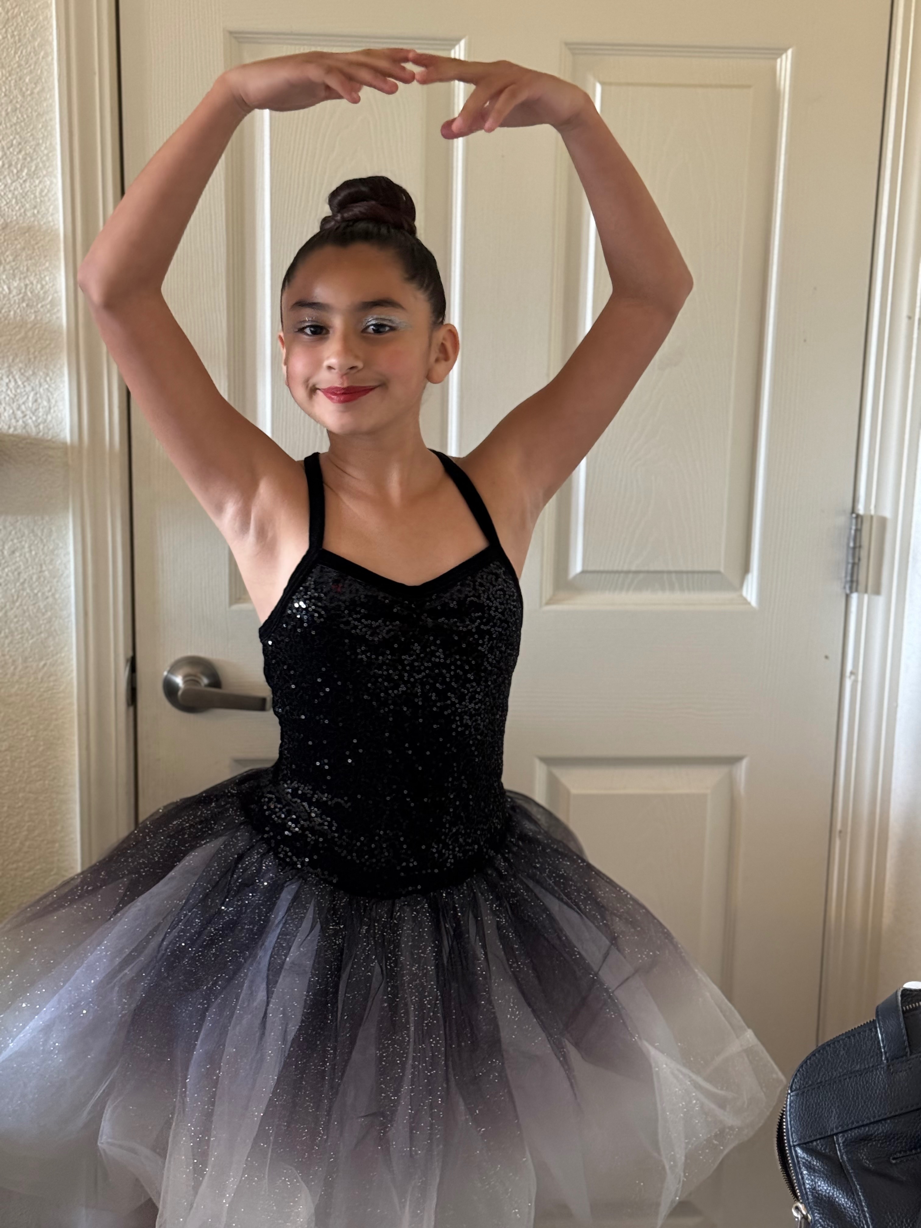Help Reynina participate in this years Dance Competition campaign photo, 2 of 8