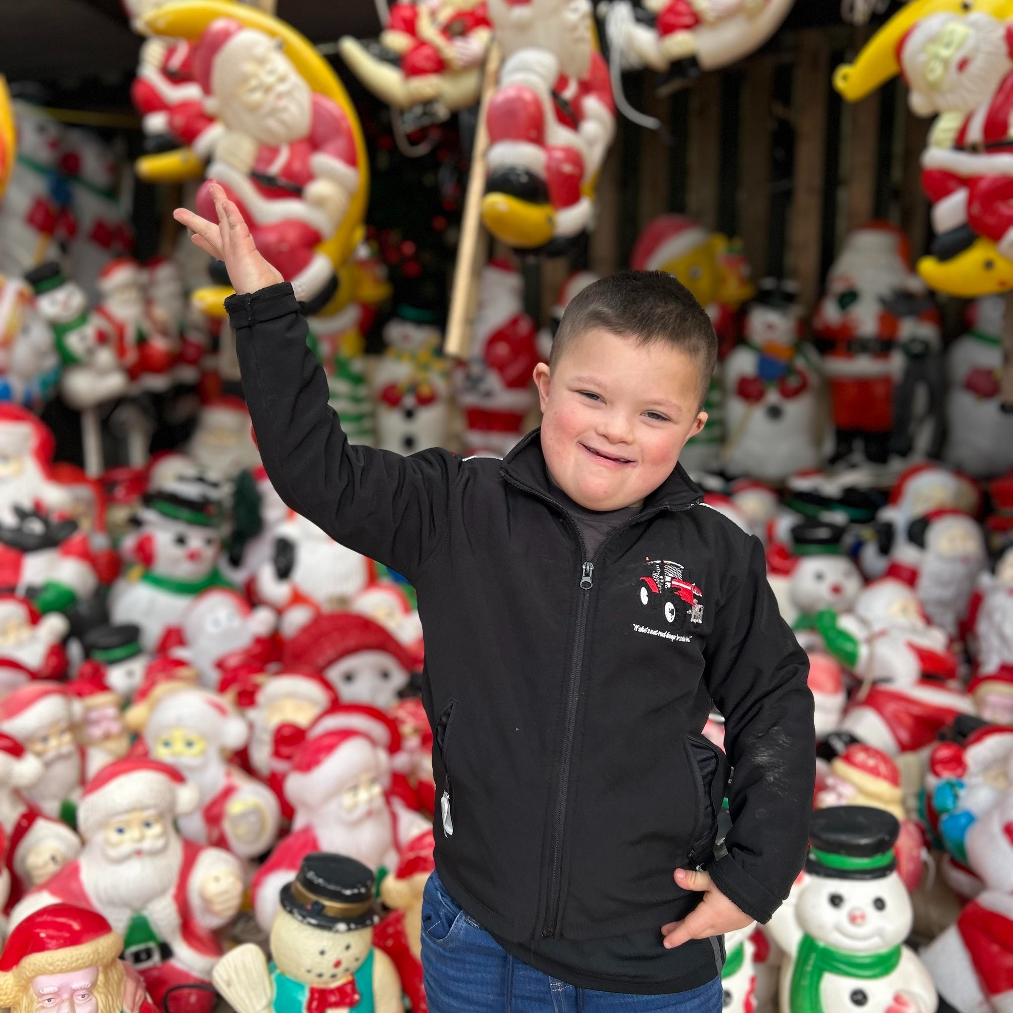 Whoriskeys Christmas Lights - Mevagh Voluntary Fire Service campaign photo, 2 of 6