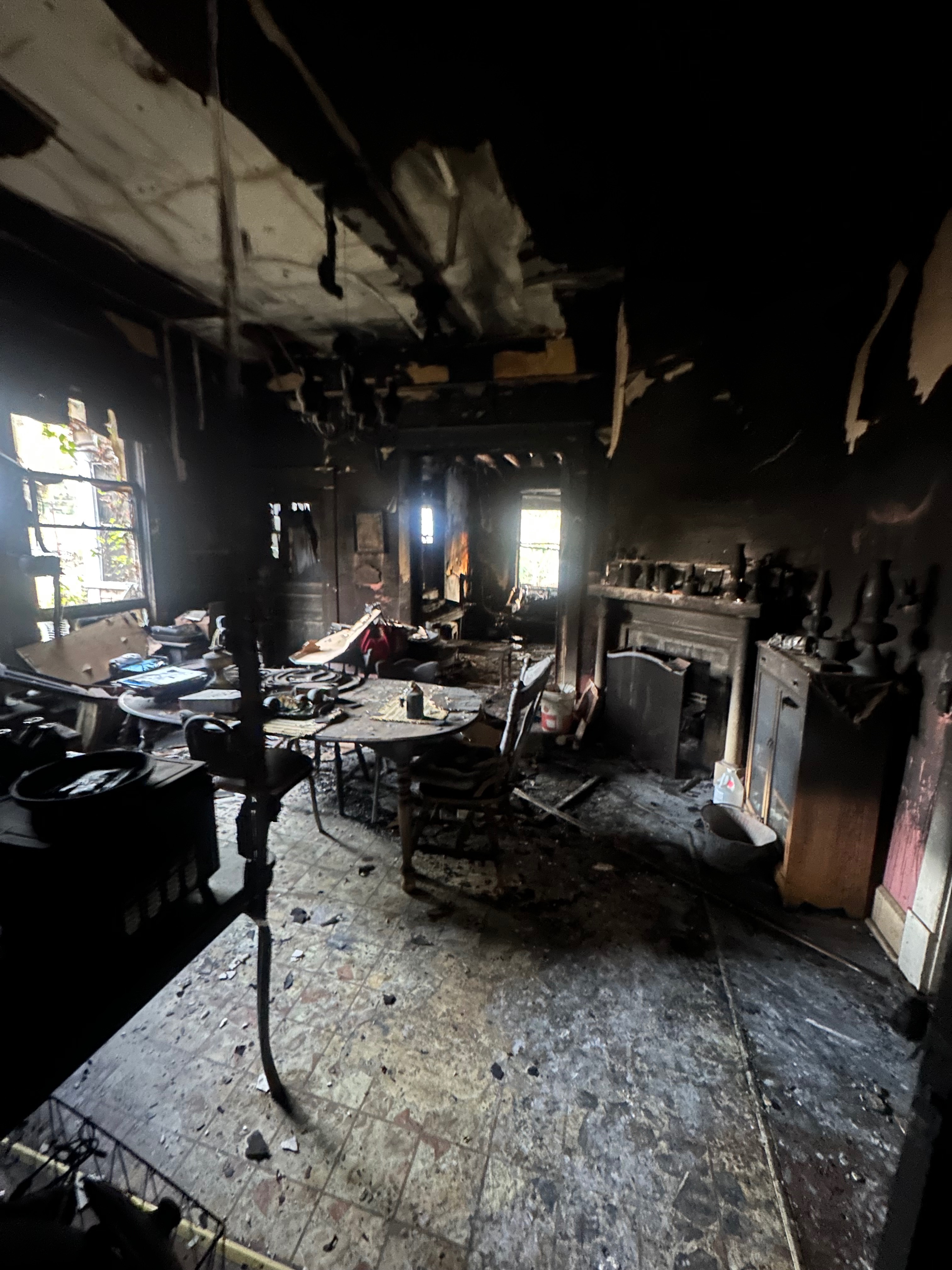 Support Diamon's Mom: Recovering from Fire Loss campaign photo, 4 of 8