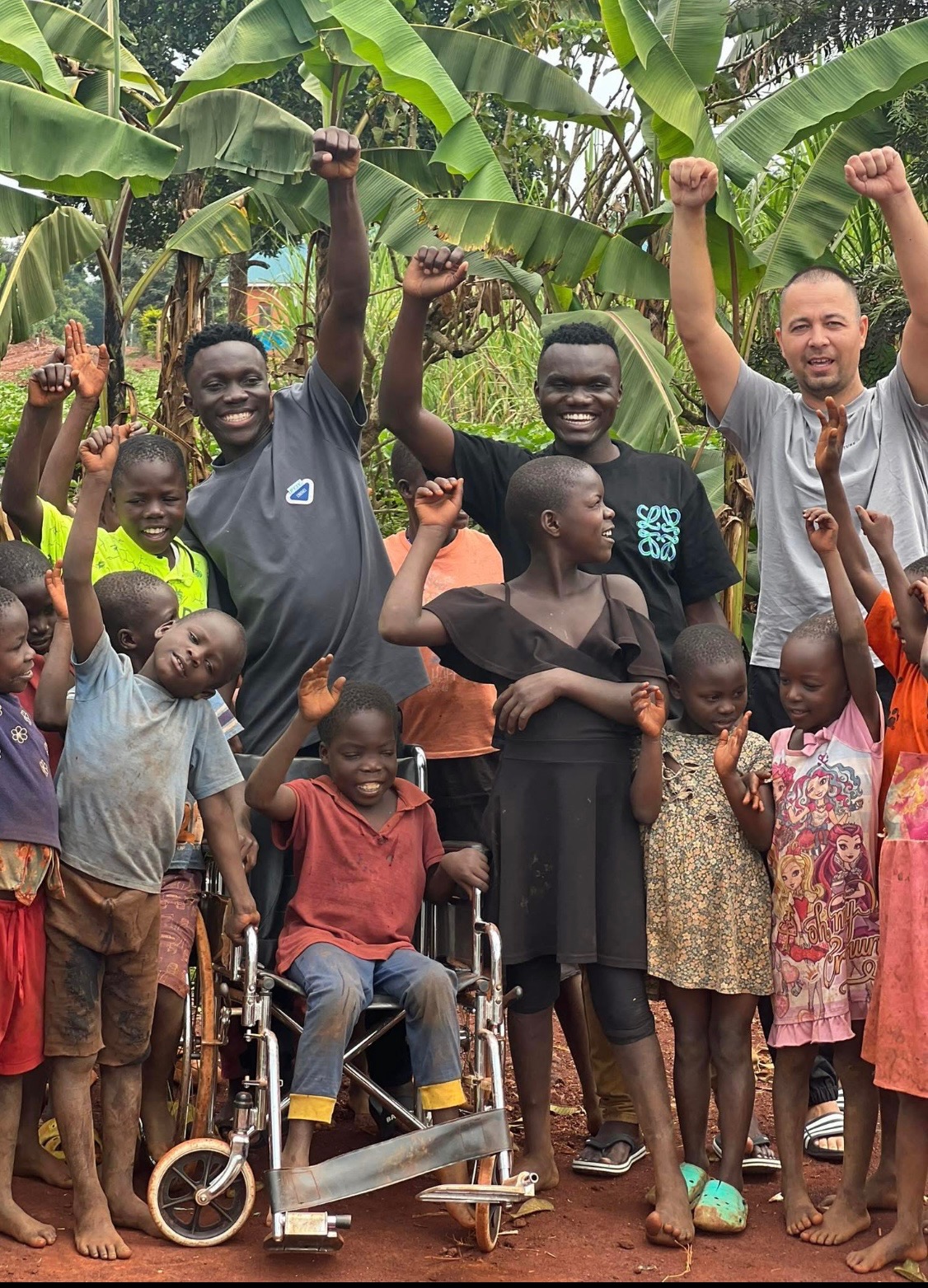 Hilfe für Waisenkinder in Uganda campaign photo, 5 of 7