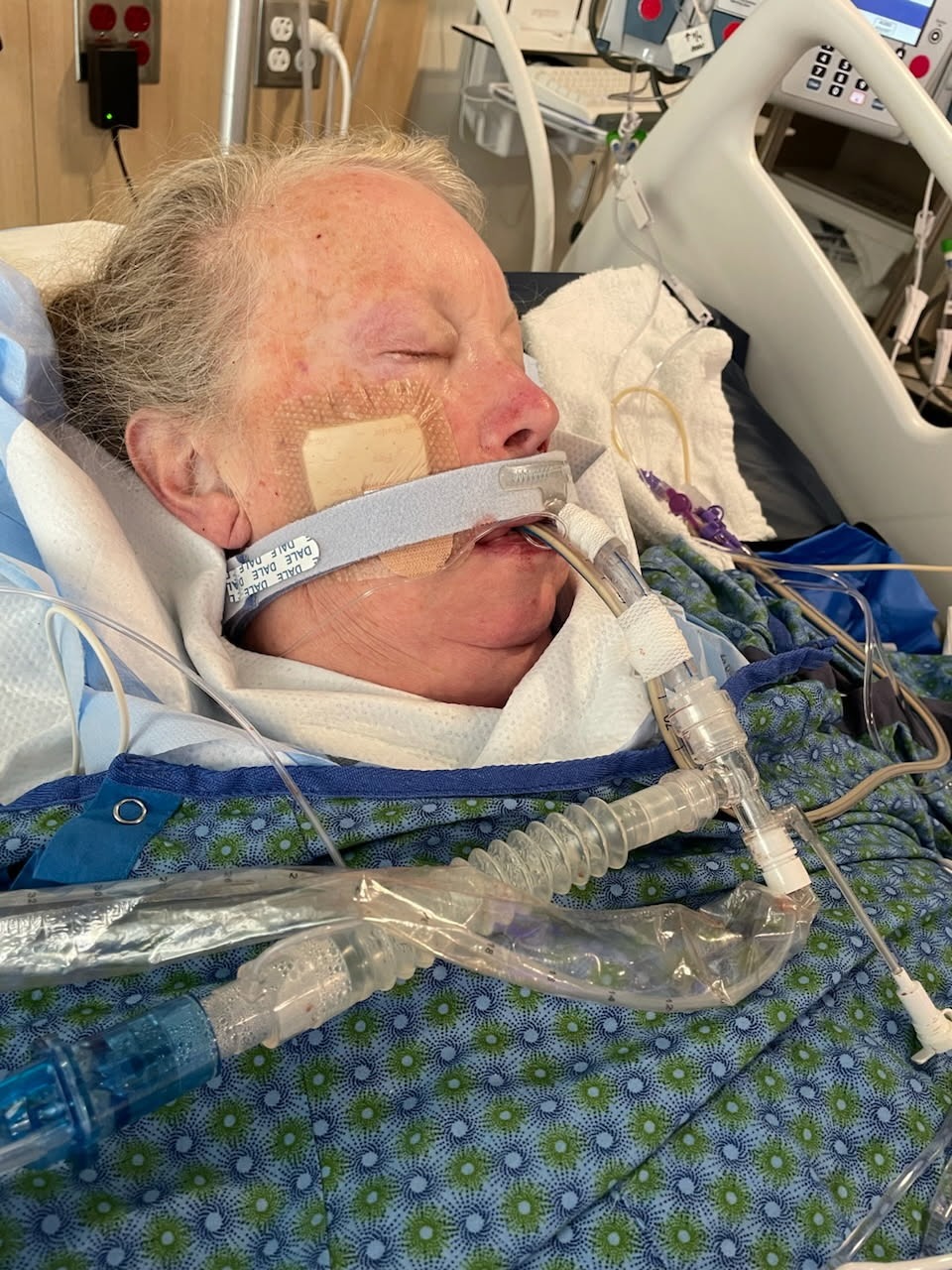 Please Pray for Our Mom as She Fights for Her Life campaign photo, 6 of 8