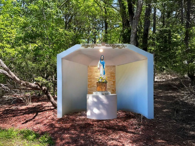 Gruta de la Virgen de Cuapa en Conyers, Georgia campaign photo, 2 of 4