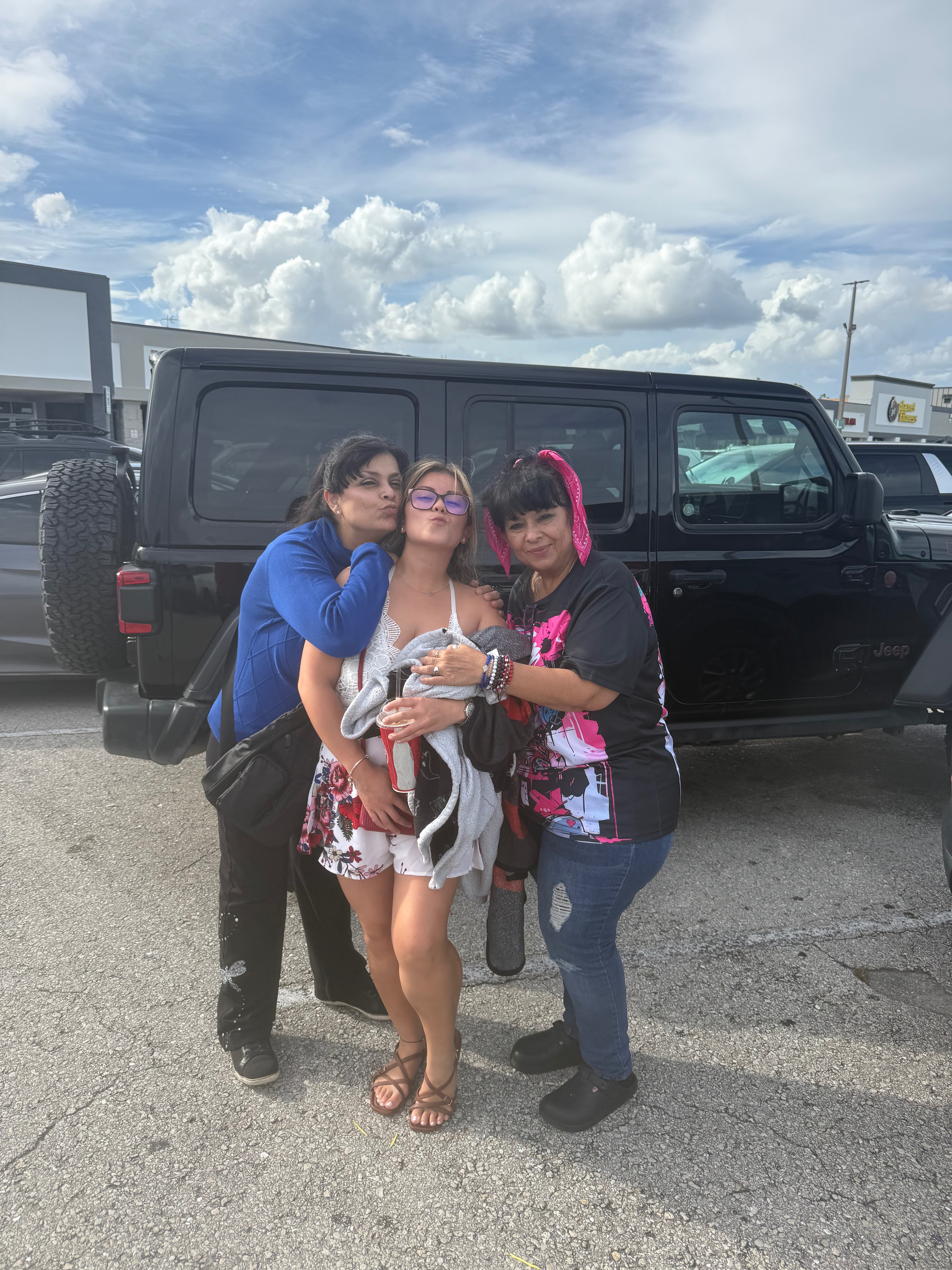 Support Titi's Battle Against Breast Cancer campaign photo, 4 of 8