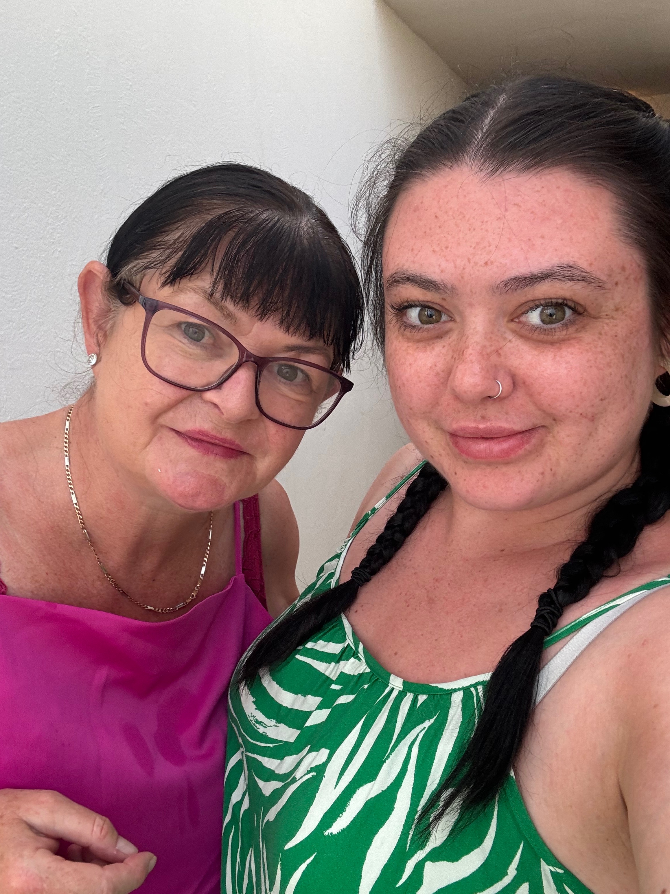 Help Dani get life-changing Endometriosis surgery! campaign photo, 6 of 7