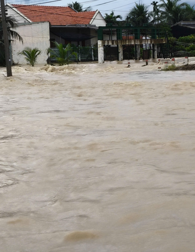 Support Khanh Hoa Flood Victims campaign photo, 5 of 8