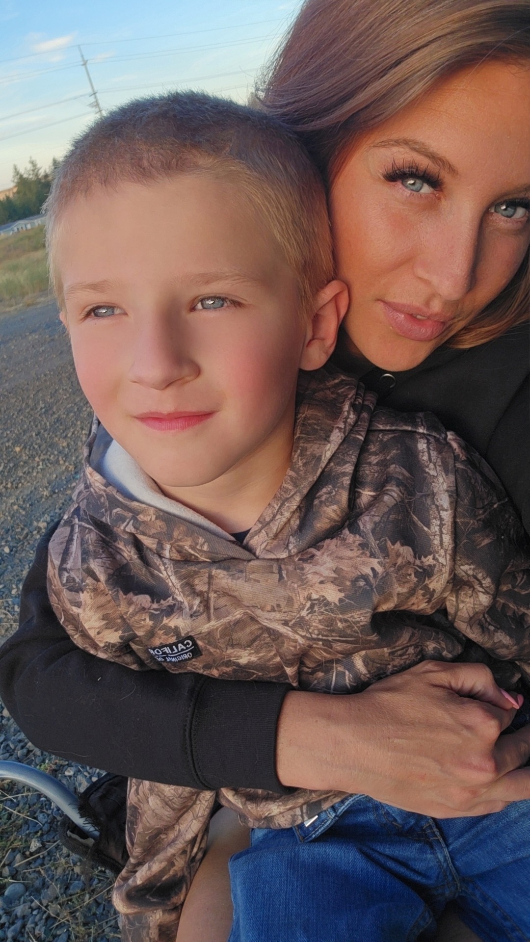Urgent Help for Ridge's Medical Expenses campaign photo, 7 of 8