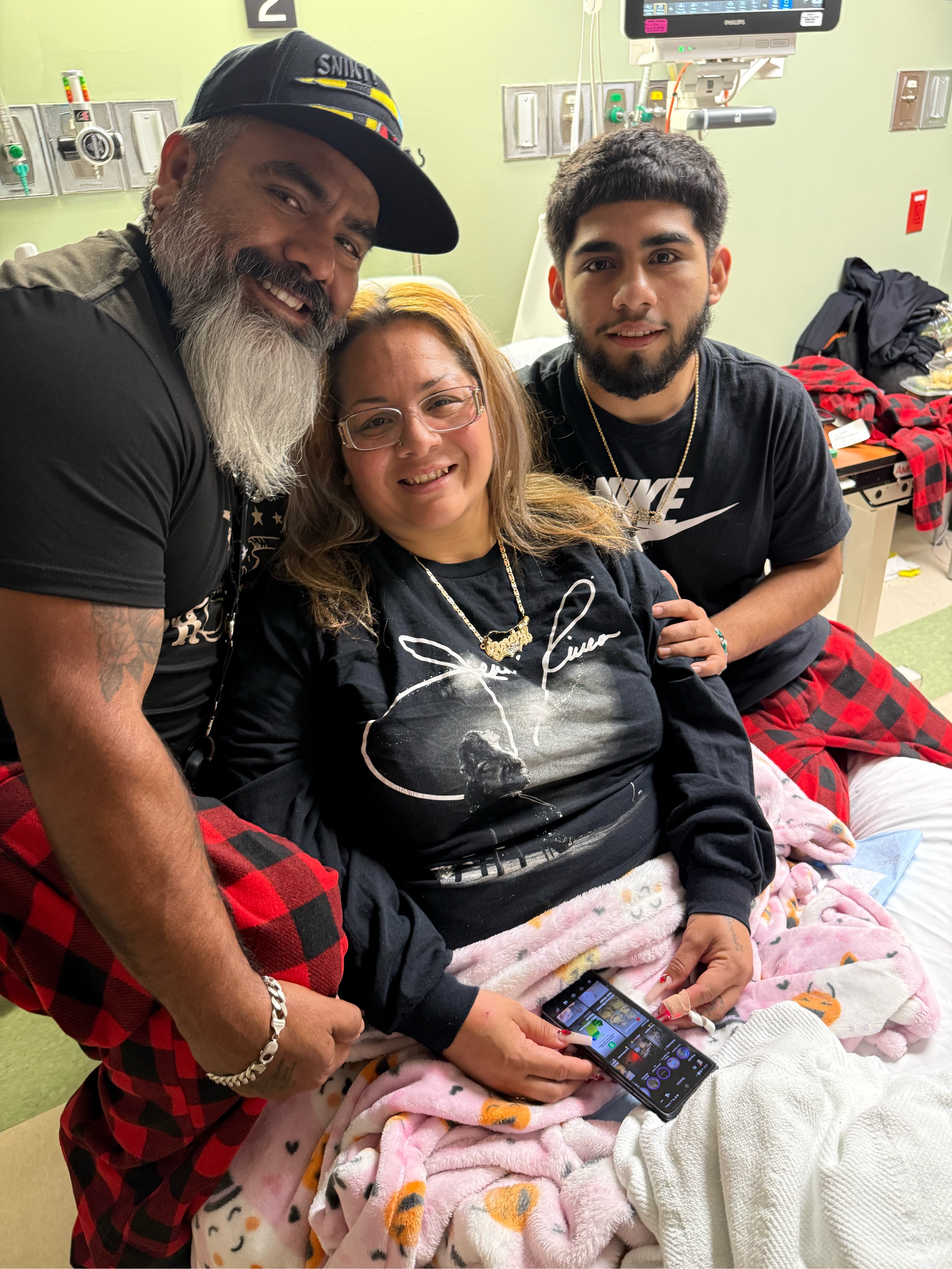 Help Bring Vicente Home to His Wife and Kids campaign photo, 5 of 8