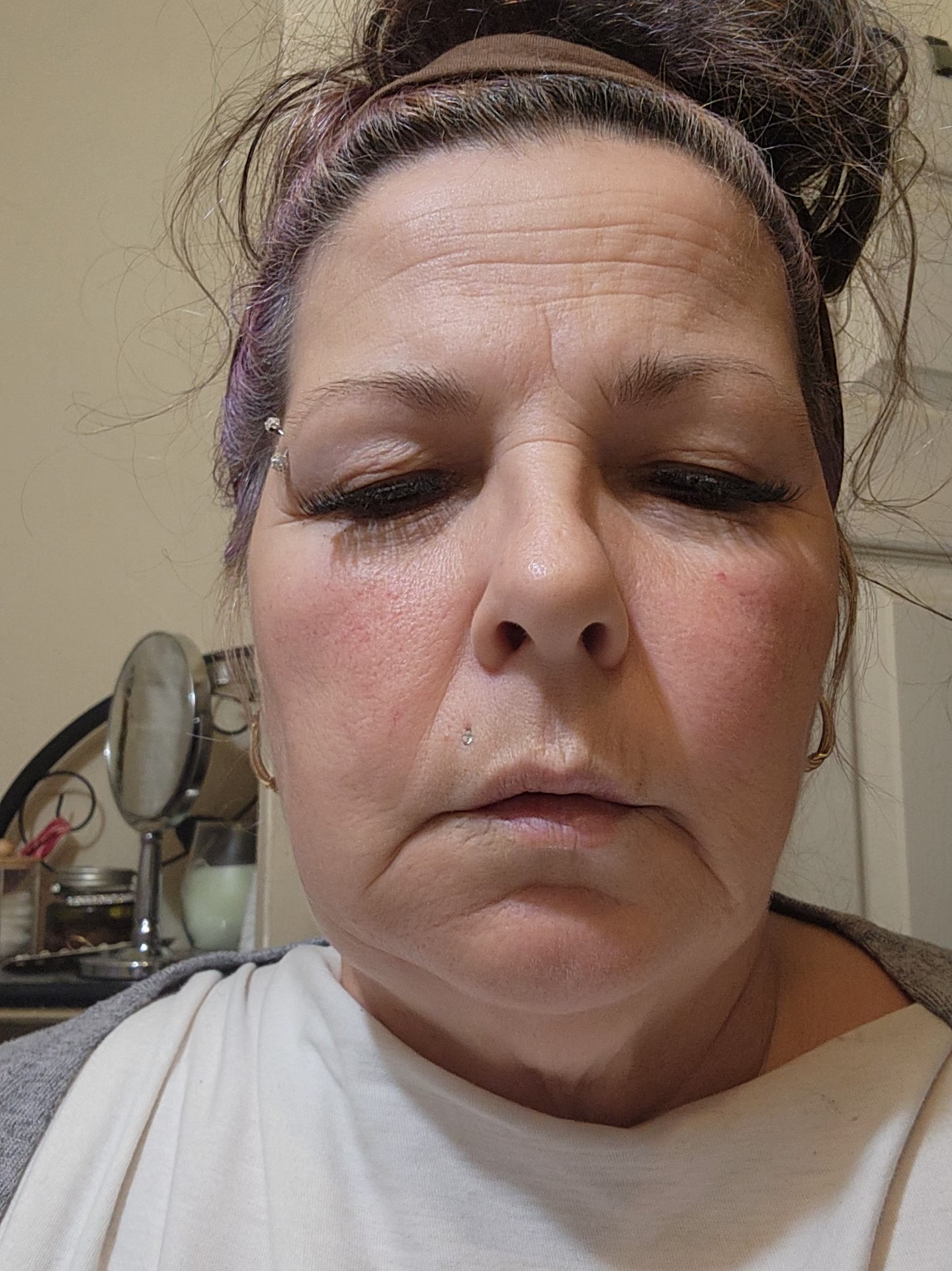 Donate to Aid Mom's Medical Recovery campaign photo, 4 of 7