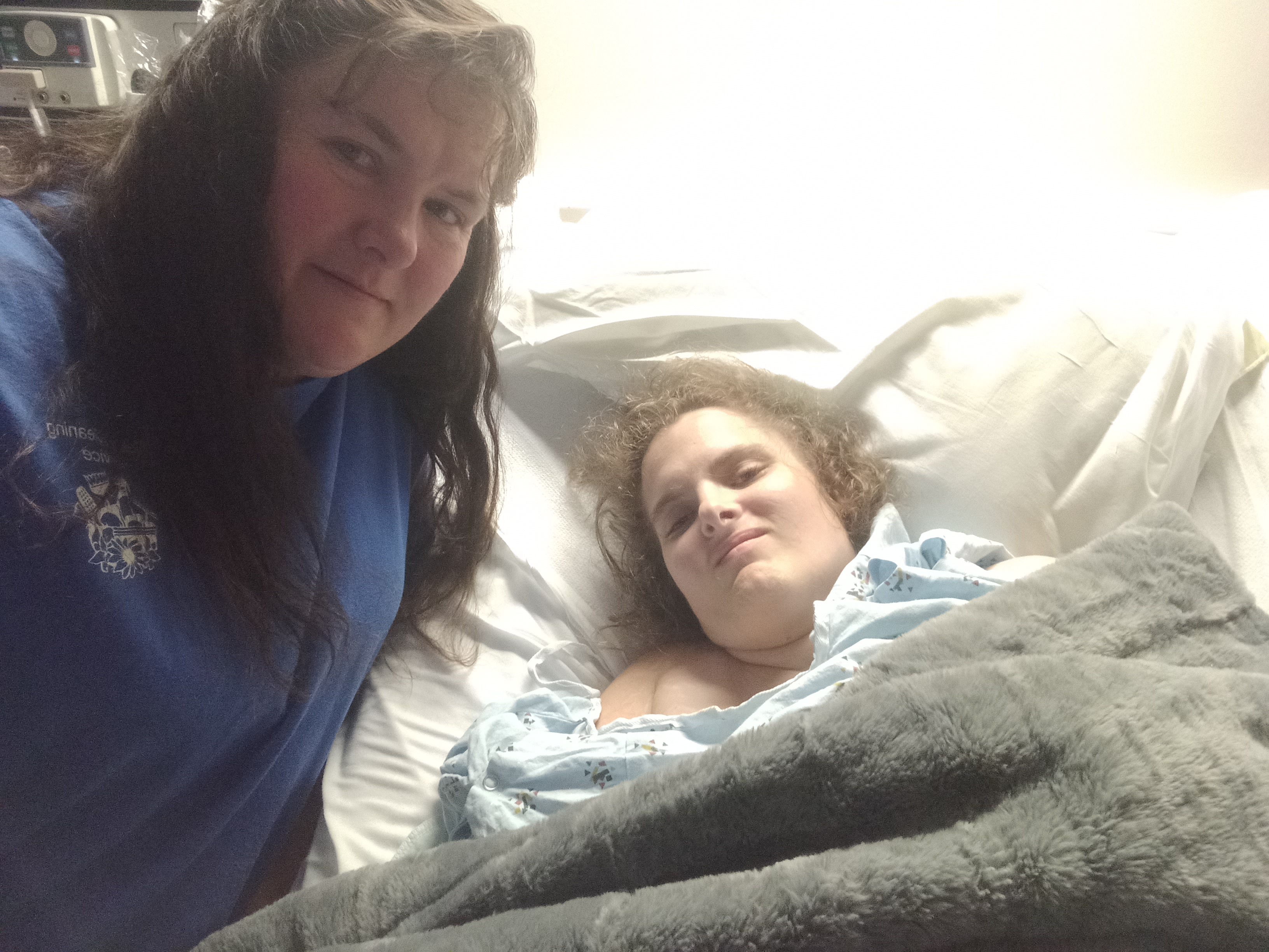 Sara is in her last stages of battling her cancer campaign photo, 4 of 6