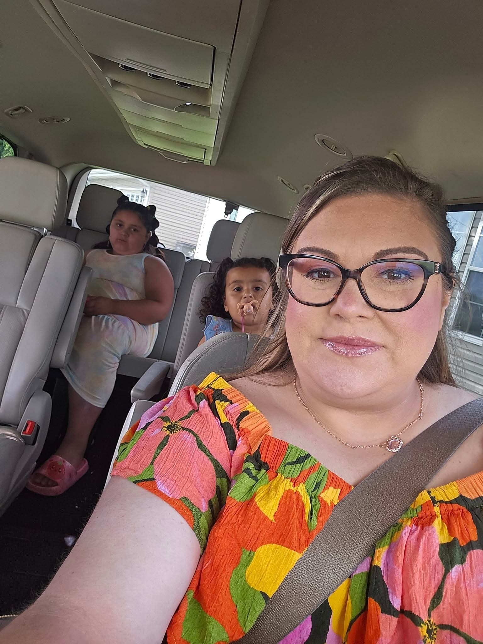 Donate to Help Vanessa Get Back on Her Feet campaign photo, 5 of 7