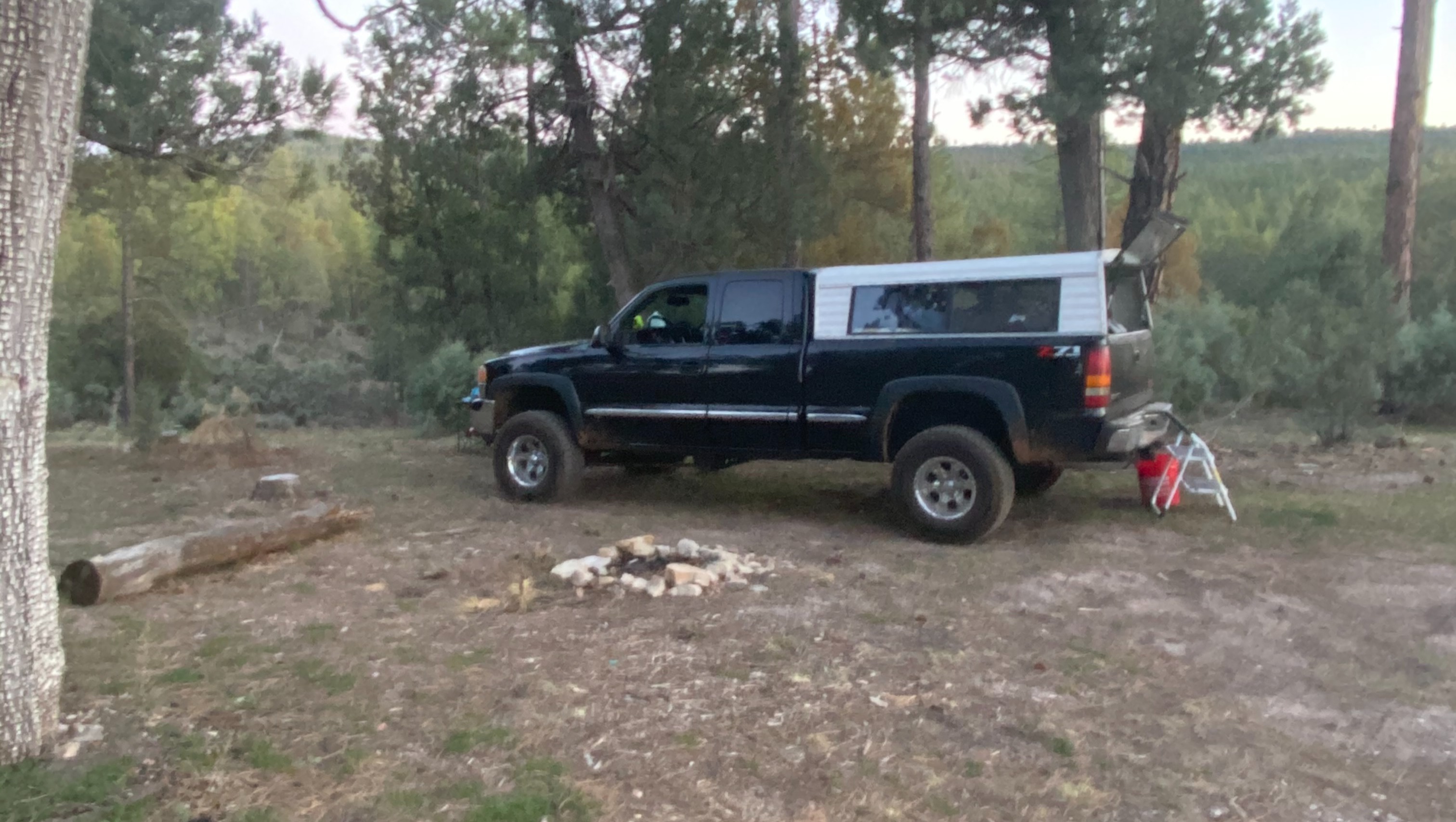 Help Me Repair My Truck to Reunite With Family photo